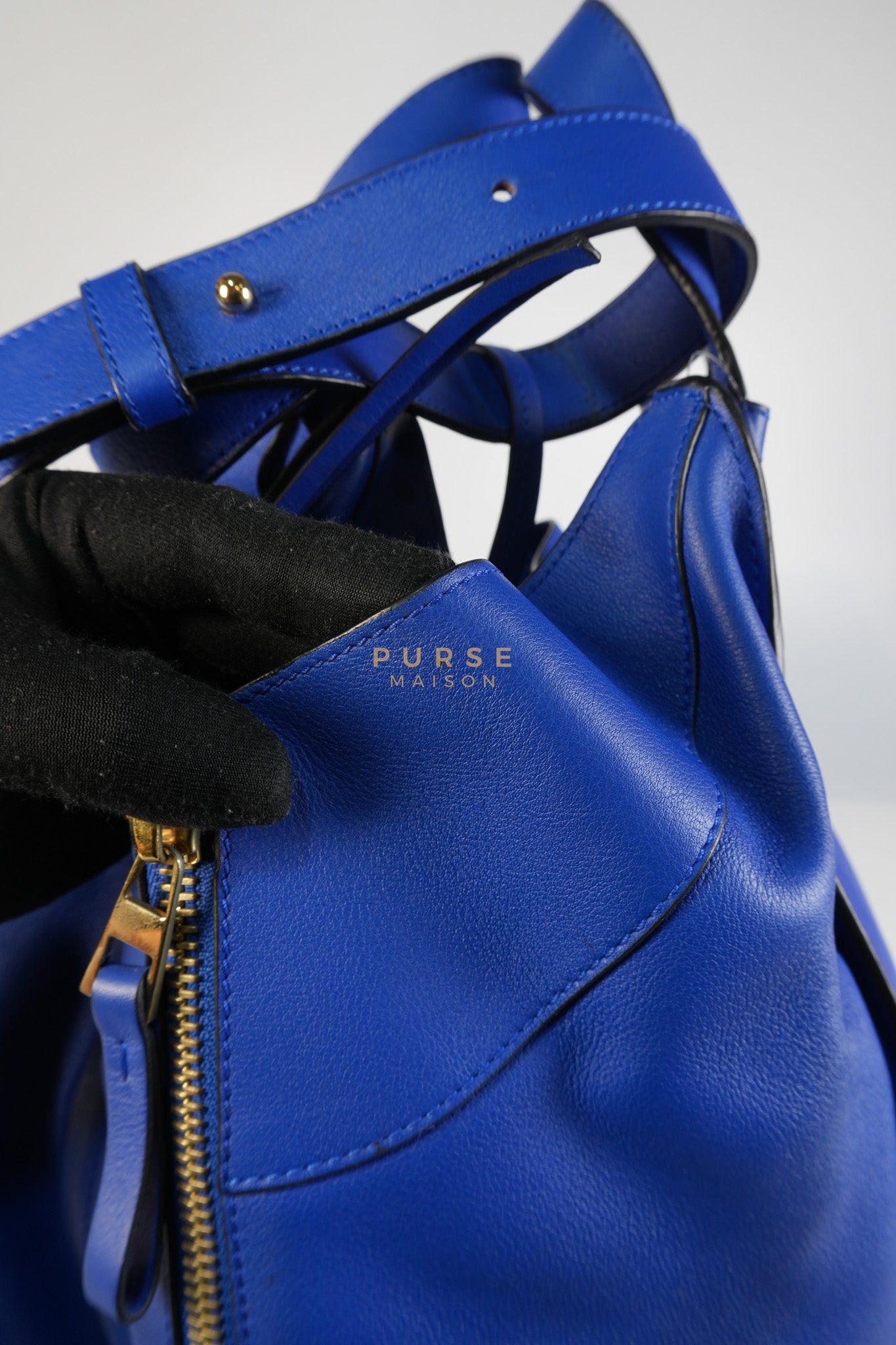 Compact Hammock Bag Large in Blue Calfskin Leather Gold Hardware | Purse Maison Luxury Bags Shop