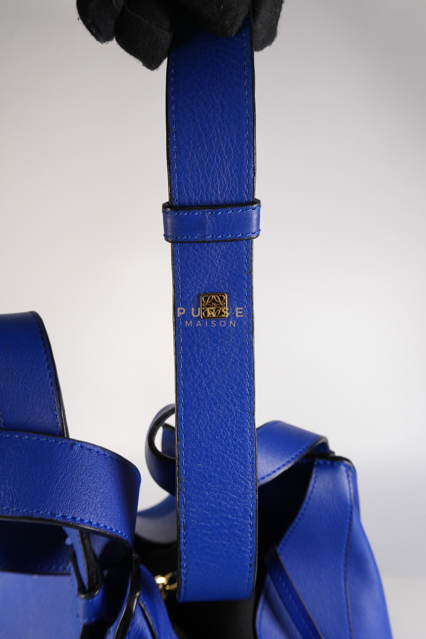 Compact Hammock Bag Large in Blue Calfskin Leather Gold Hardware | Purse Maison Luxury Bags Shop