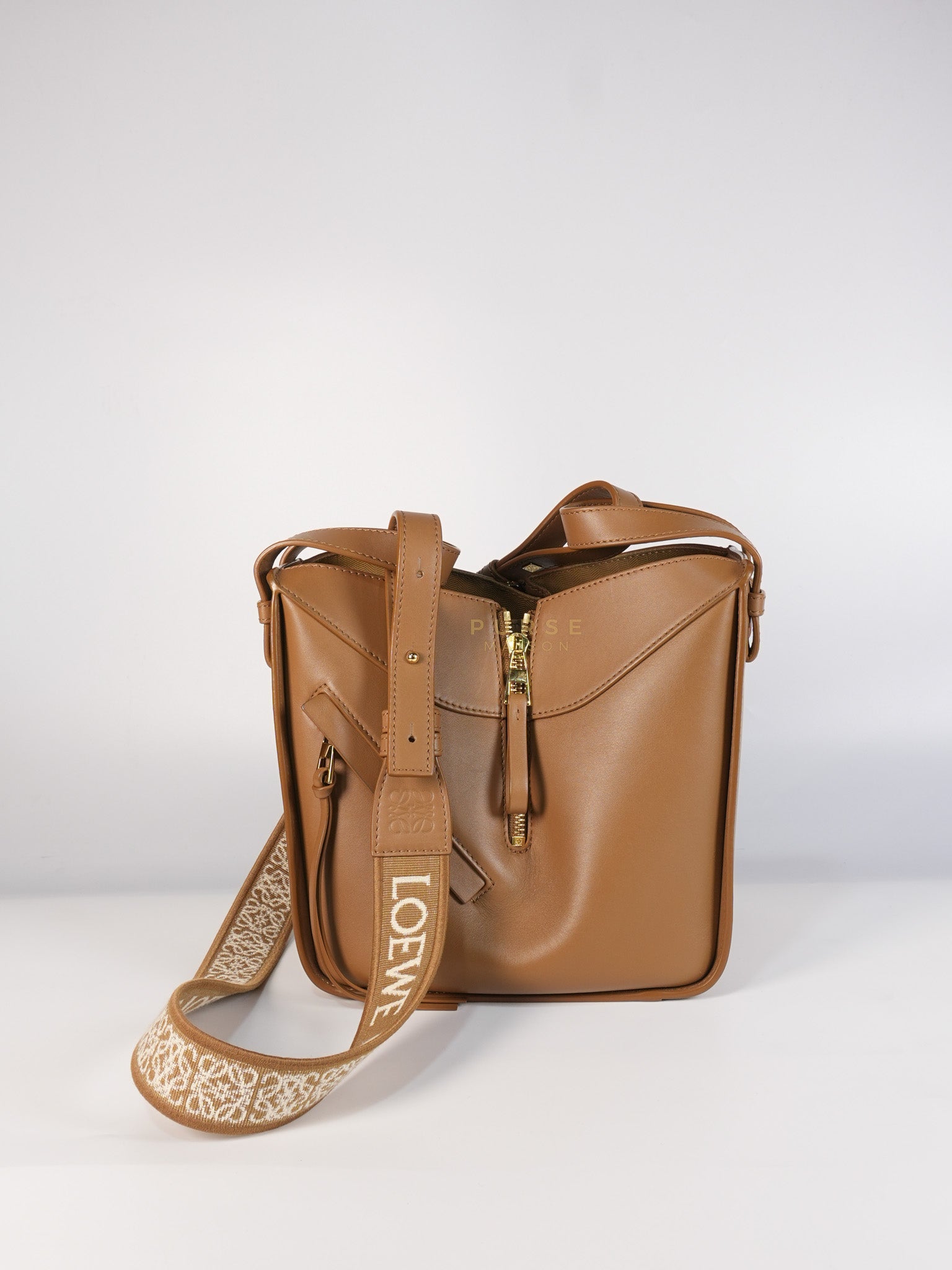 Compact Hammock in Tan Satin Calfskin Leather Shoulder Bag | Purse Maison Luxury Bags Shop