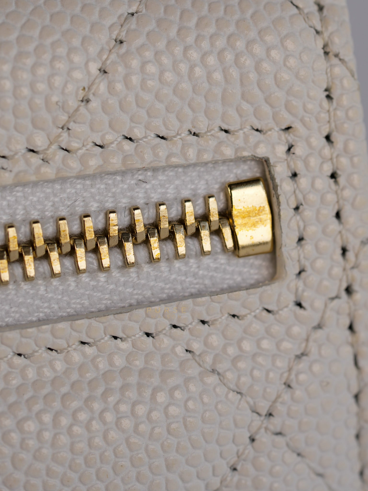 Compact Wallet in White Caviar Leather(Microchip) | Purse Maison Luxury Bags Shop