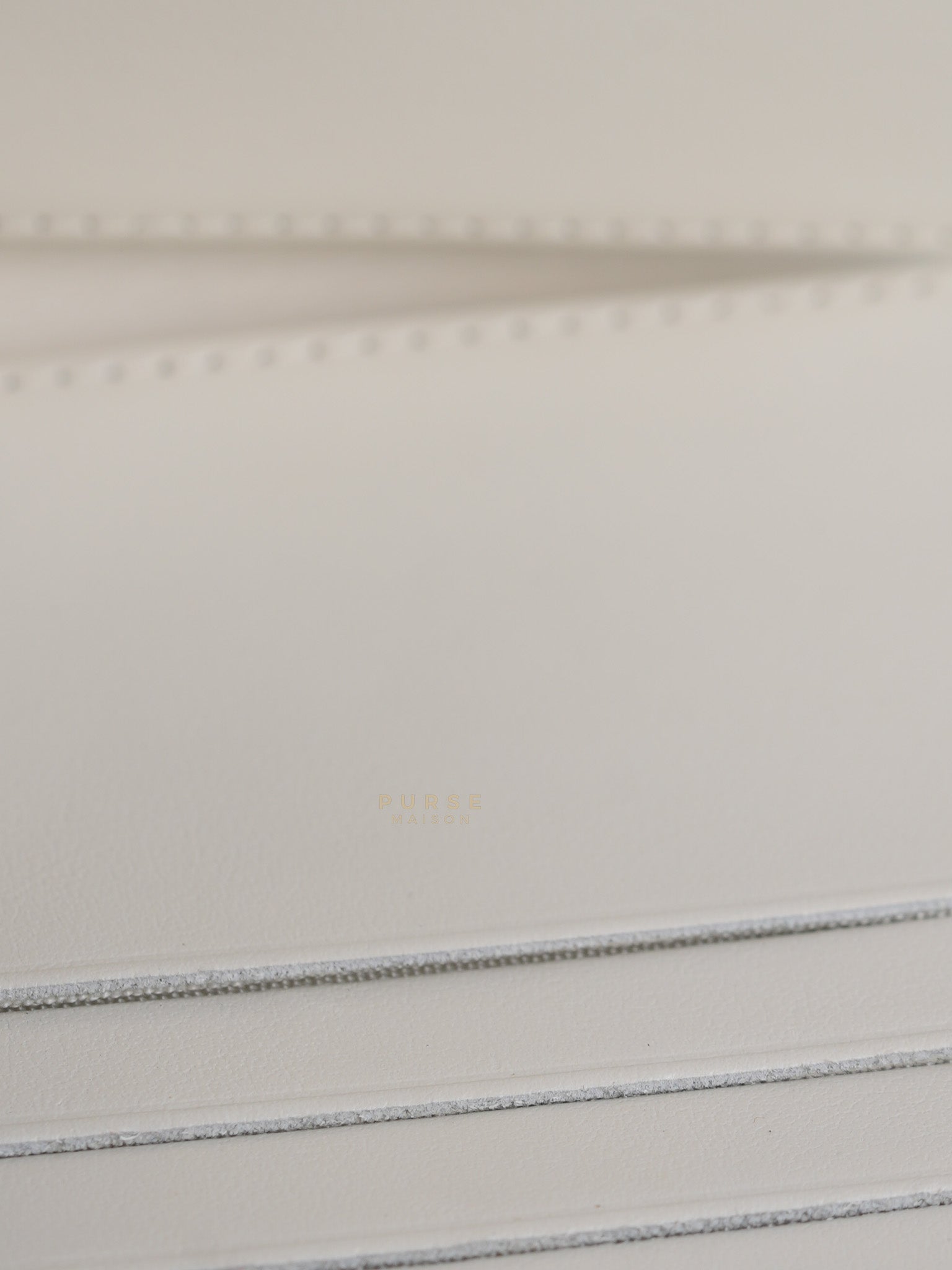 Compact Wallet in White Caviar Leather(Microchip) | Purse Maison Luxury Bags Shop