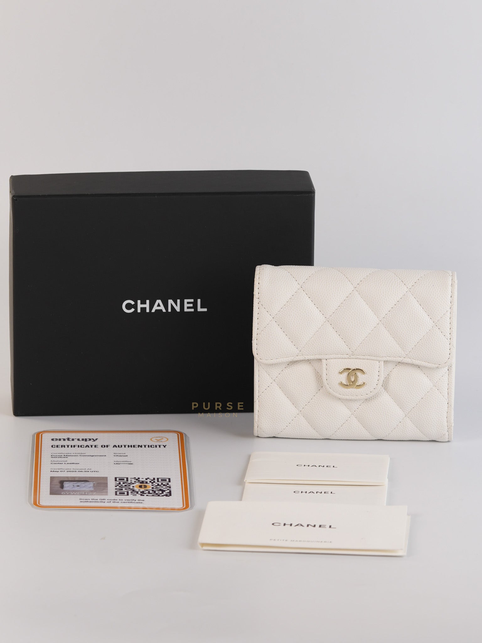 Compact Wallet in White Caviar Leather(Microchip) | Purse Maison Luxury Bags Shop