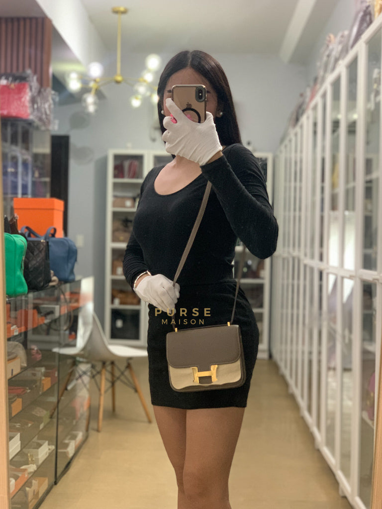 Constance 18 in Etoupe Epsom Leather and Gold Hardware Stamp Z (2021) | Purse Maison Luxury Bags Shop