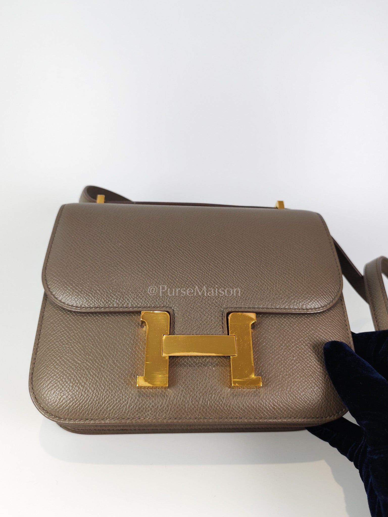 Constance 18 Gris Etain in Epsom Leather and Gold Hardware Stamp Z (2021) | Purse Maison Luxury Bags Shop