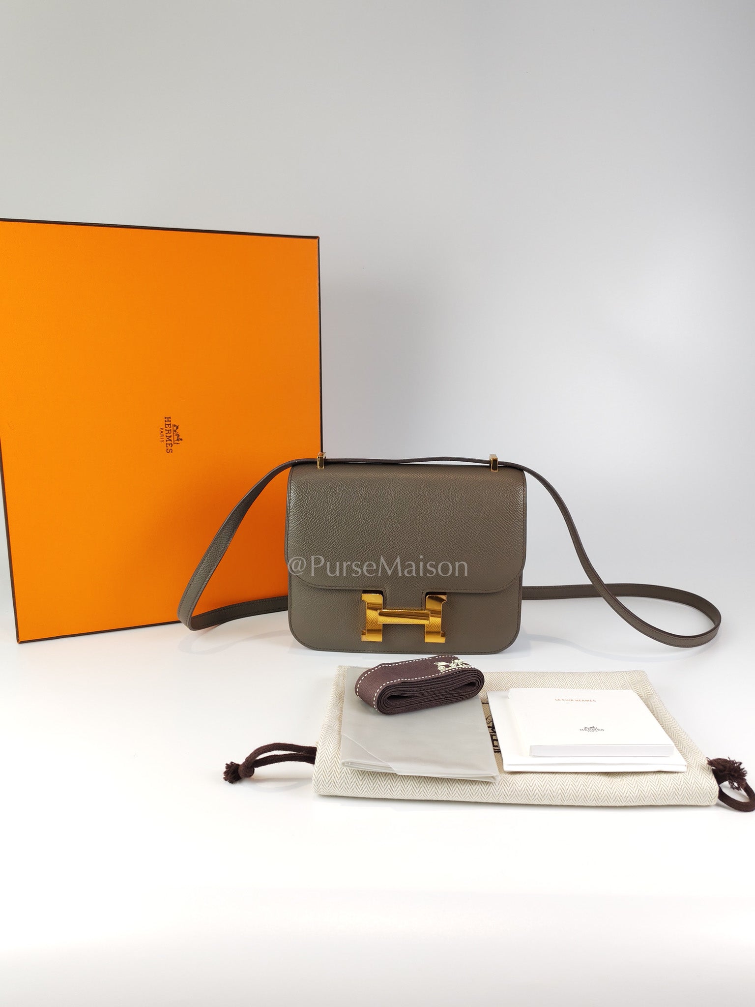 Constance 18 Gris Etain in Epsom Leather and Gold Hardware Stamp Z (2021) | Purse Maison Luxury Bags Shop