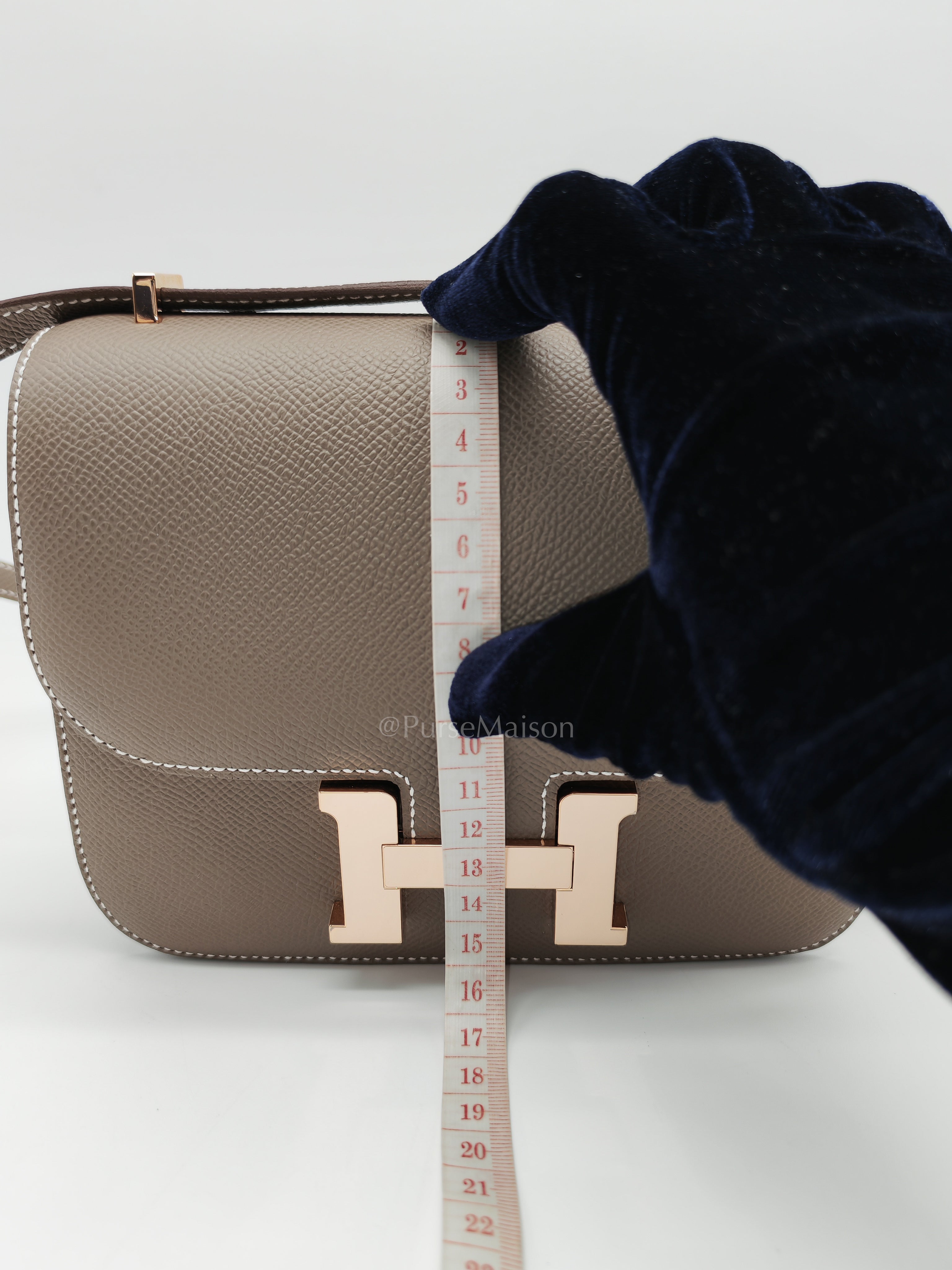 Constance 18 in Etoupe Epsom Leather and Rose Gold Hardware Stamp B (2023) | Purse Maison Luxury Bags Shop