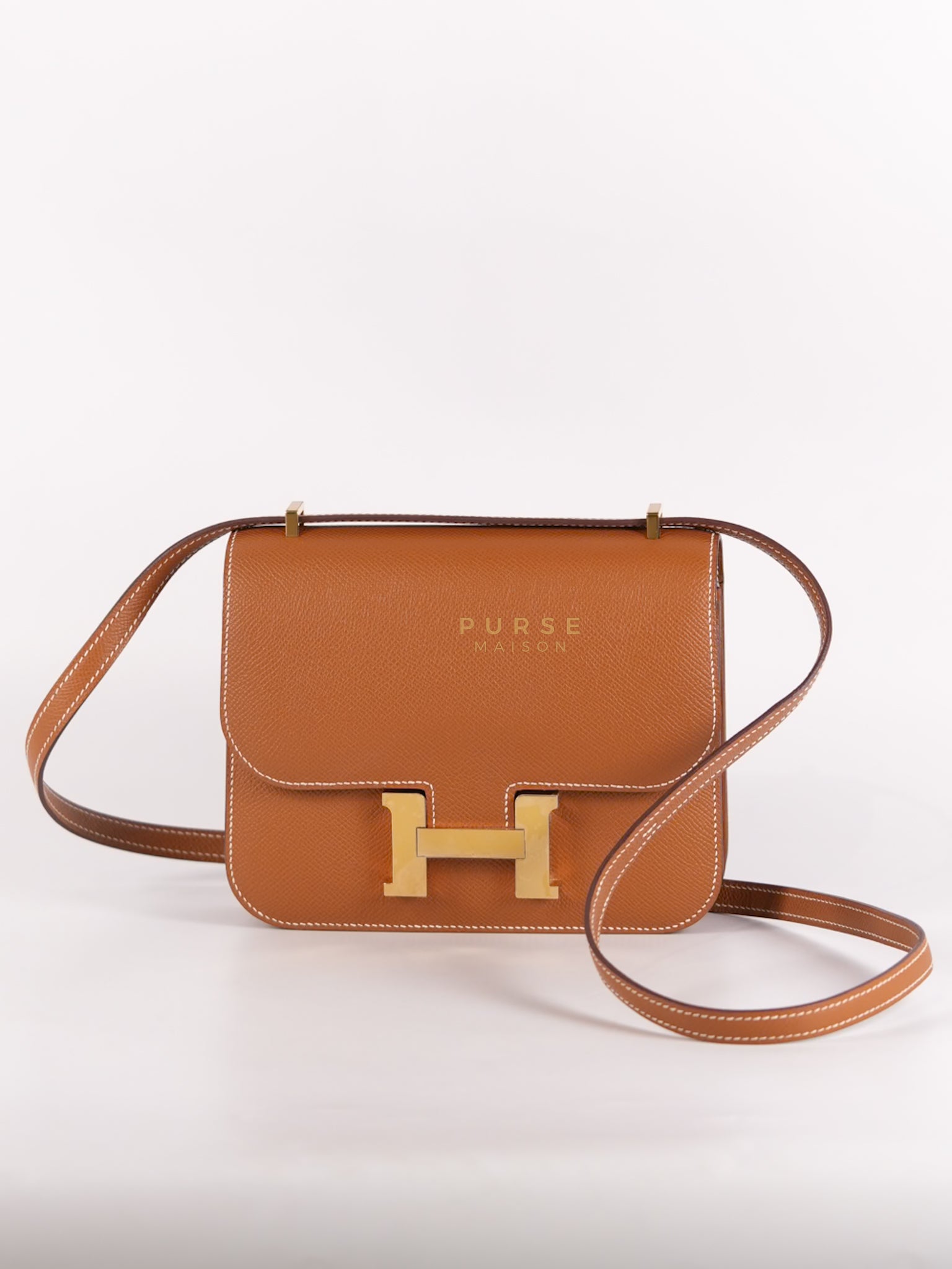 Constance 18 in Gold Epsom Leather and Gold Hardware Stamp U (2022) | Purse Maison Luxury Bags Shop