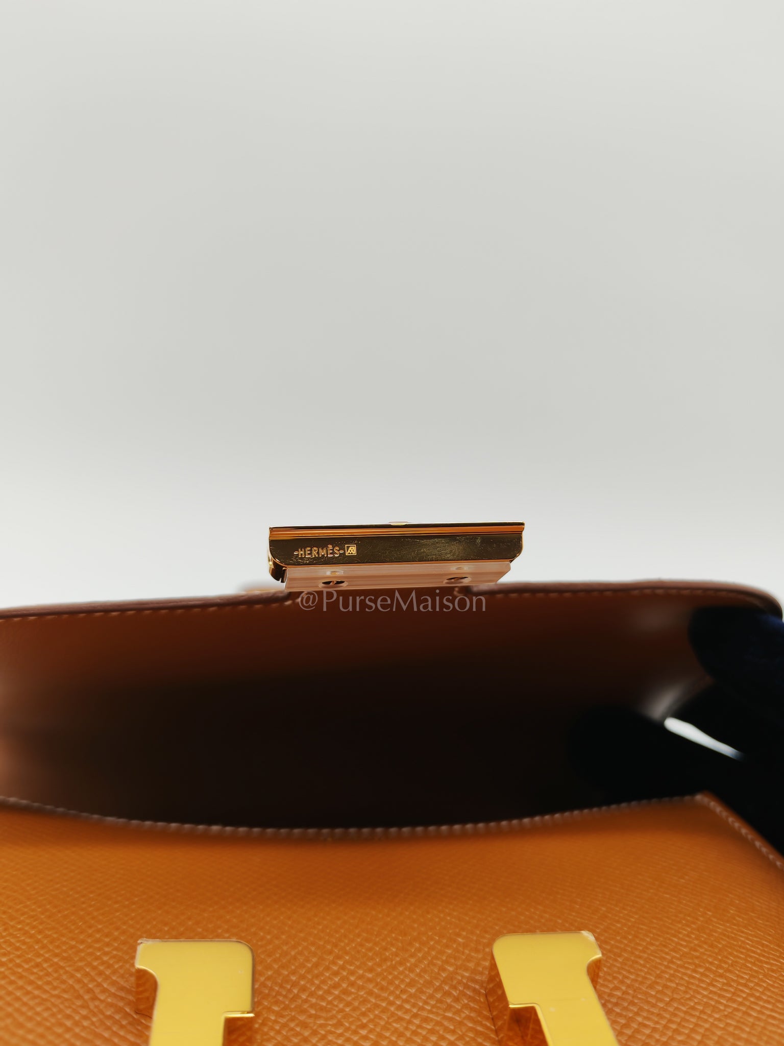 Constance 18 in Gold Epsom Leather & Gold Hardware Stamp U(2022) | Purse Maison Luxury Bags Shop