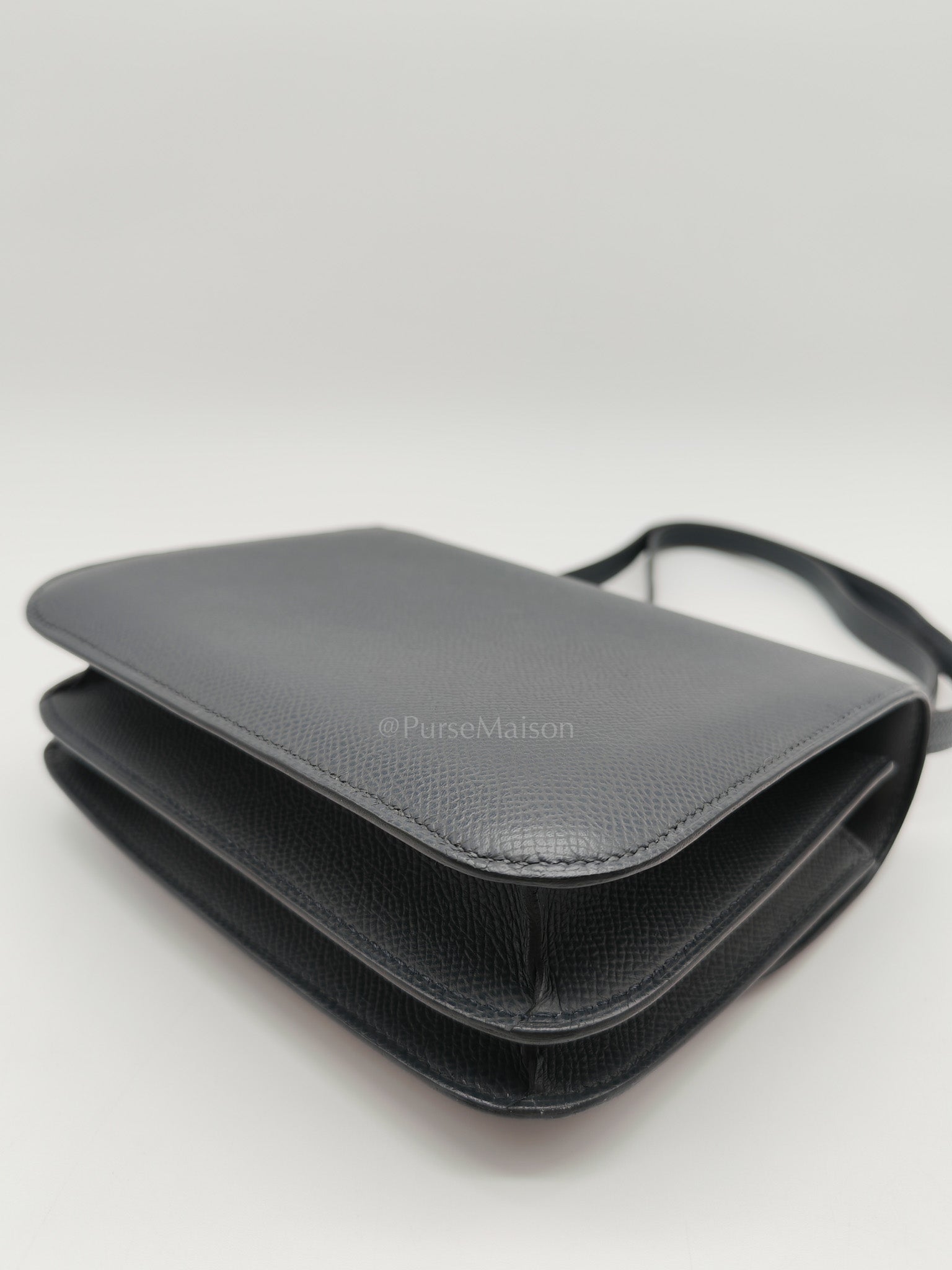 Constance 18 Mirror in Gris Misty Epsom Leather & Permabrass Hardware Stamp W (2024) | Purse Maison Luxury Bags Shop
