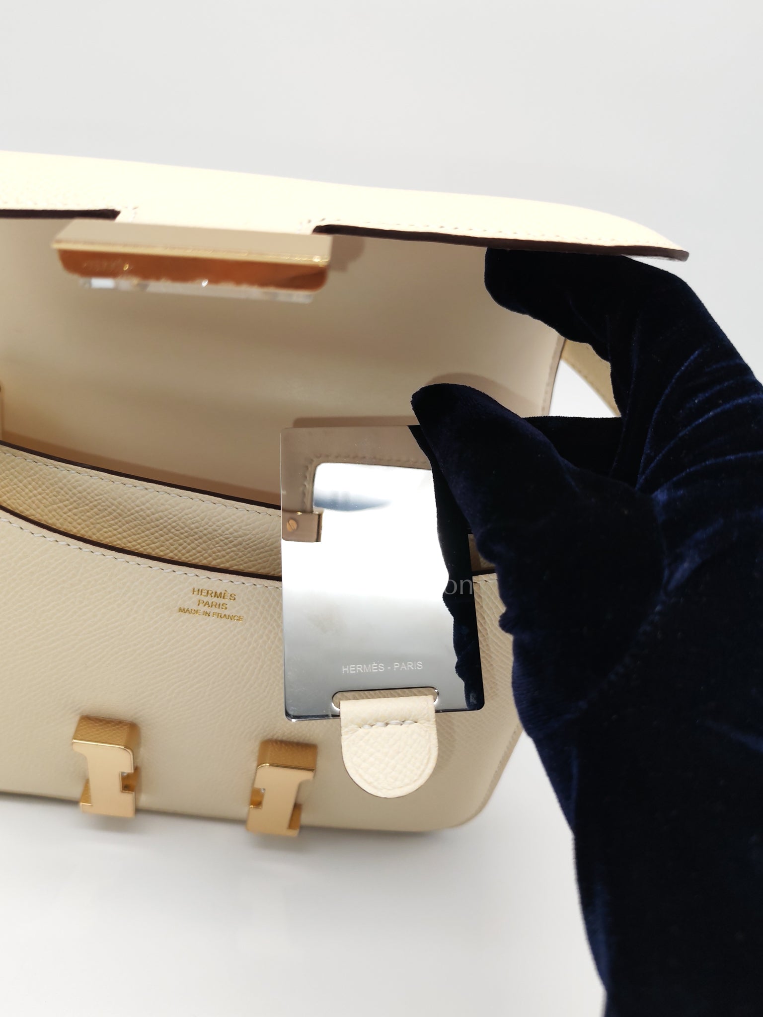 Constance 18 Nata Epsom Leather in Permabrass Hardware Stamp B(2023) | Purse Maison Luxury Bags Shop