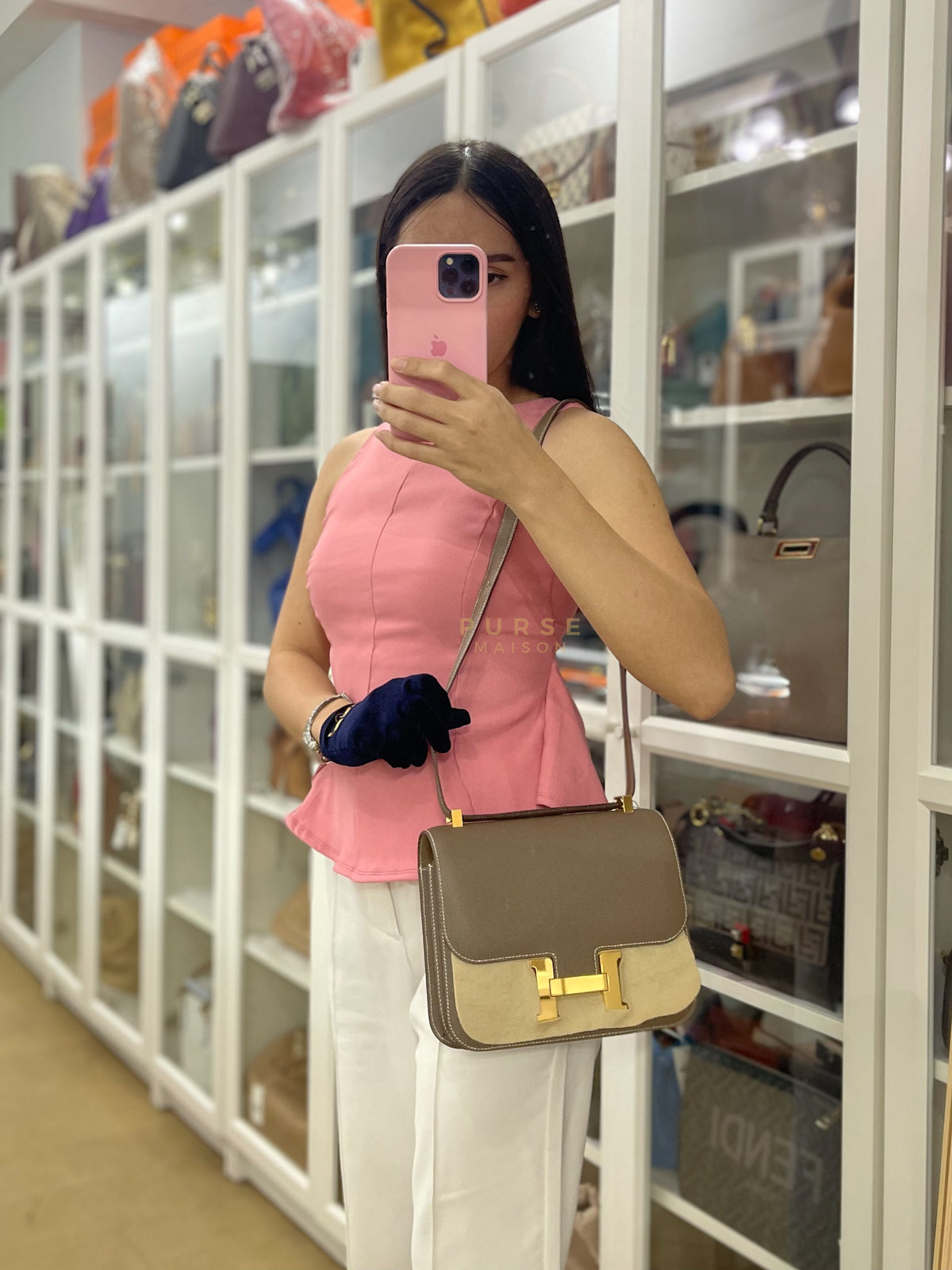 Constance 24 Etoupe in Epsom Leather and Gold Hardware Stamp C (2018) | Purse Maison Luxury Bags Shop
