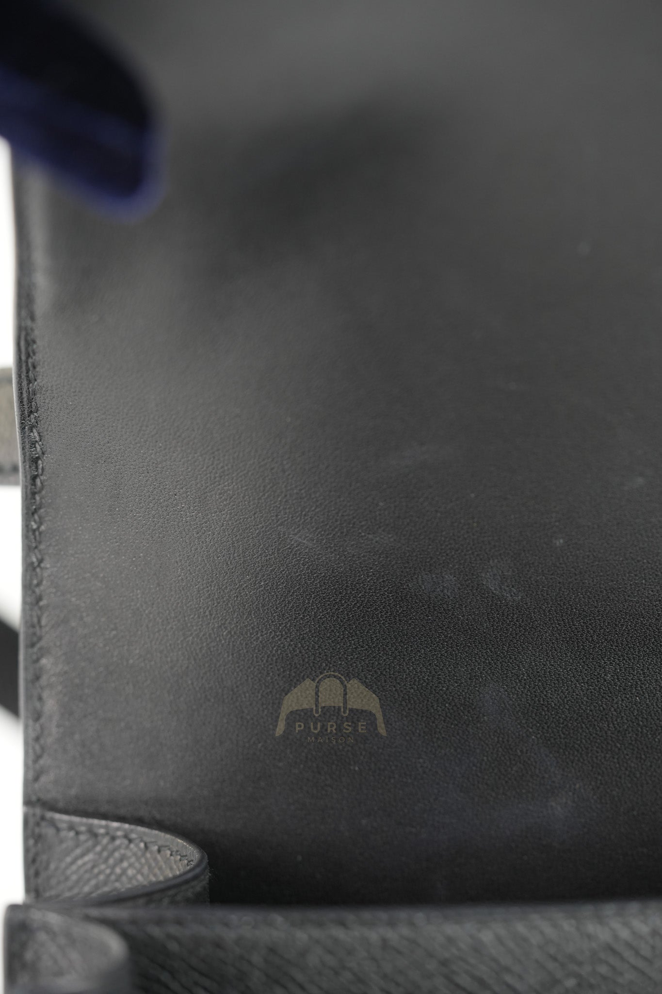 Constance 24 in Black Epsom Leather & Gold Hardware Stamp Z (2021) | Purse Maison Luxury Bags Shop