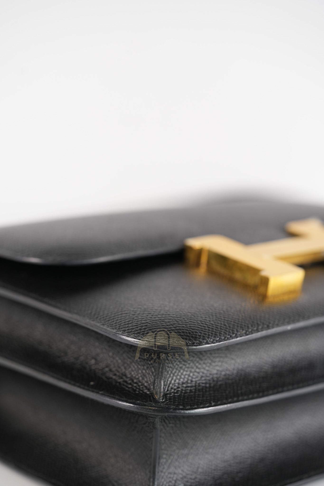 Constance 24 in Black Epsom Leather & Gold Hardware Stamp Z (2021) | Purse Maison Luxury Bags Shop