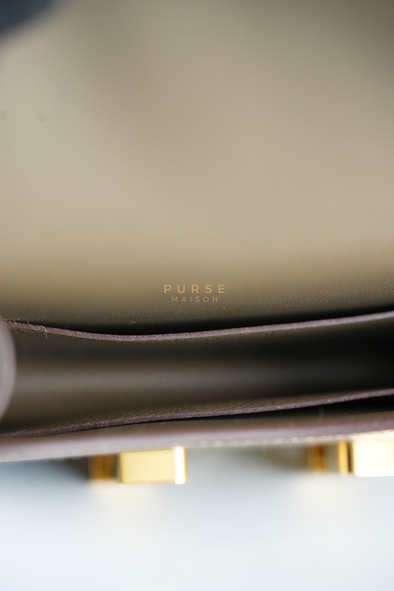 Constance Slim Wallet in Etoupe Epsom Leather & Gold Hardware Stamp W (2024) | Purse Maison Luxury Bags Shop