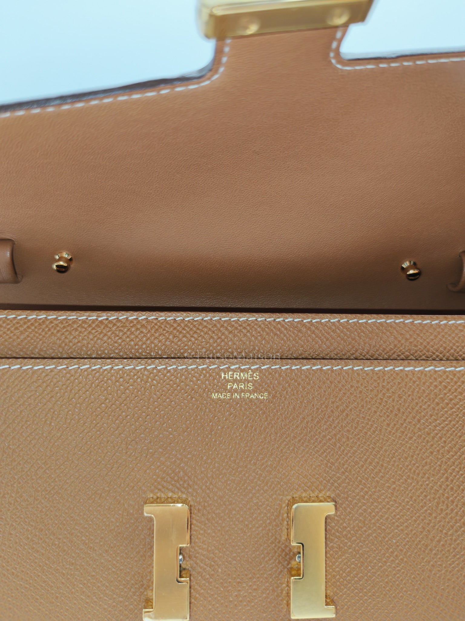 Constance To Go Epsom Leather in Gold Hardware Stamp U(2022) | Purse Maison Luxury Bags Shop