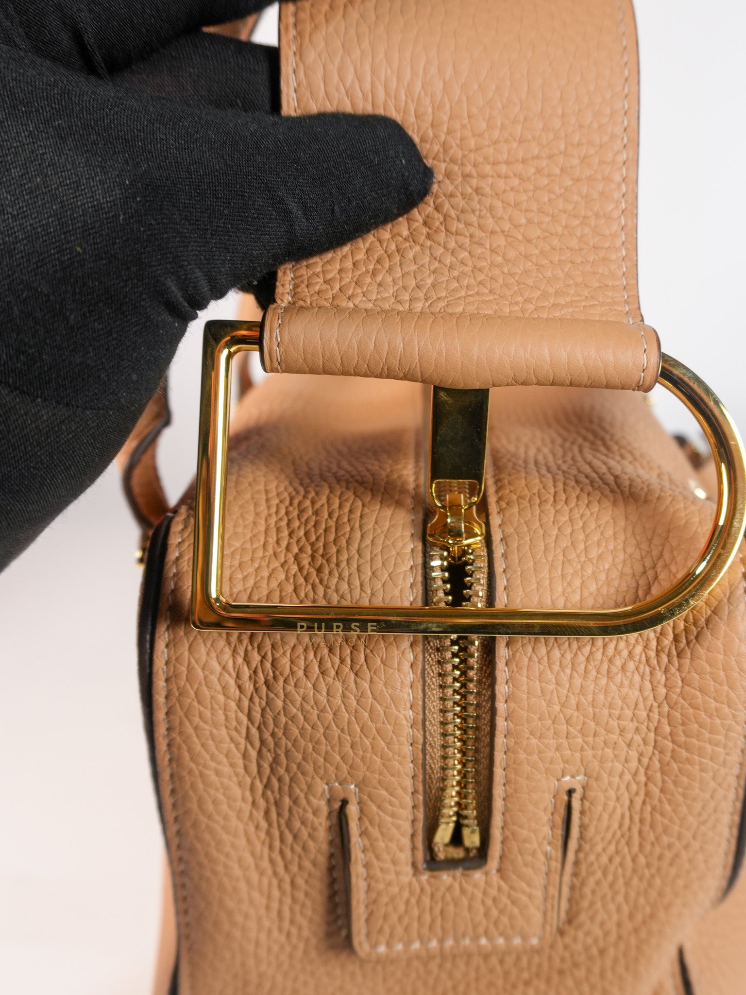 Cool Box Handbag Medium in Light Beige Leather | Purse Maison Luxury Bags Shop