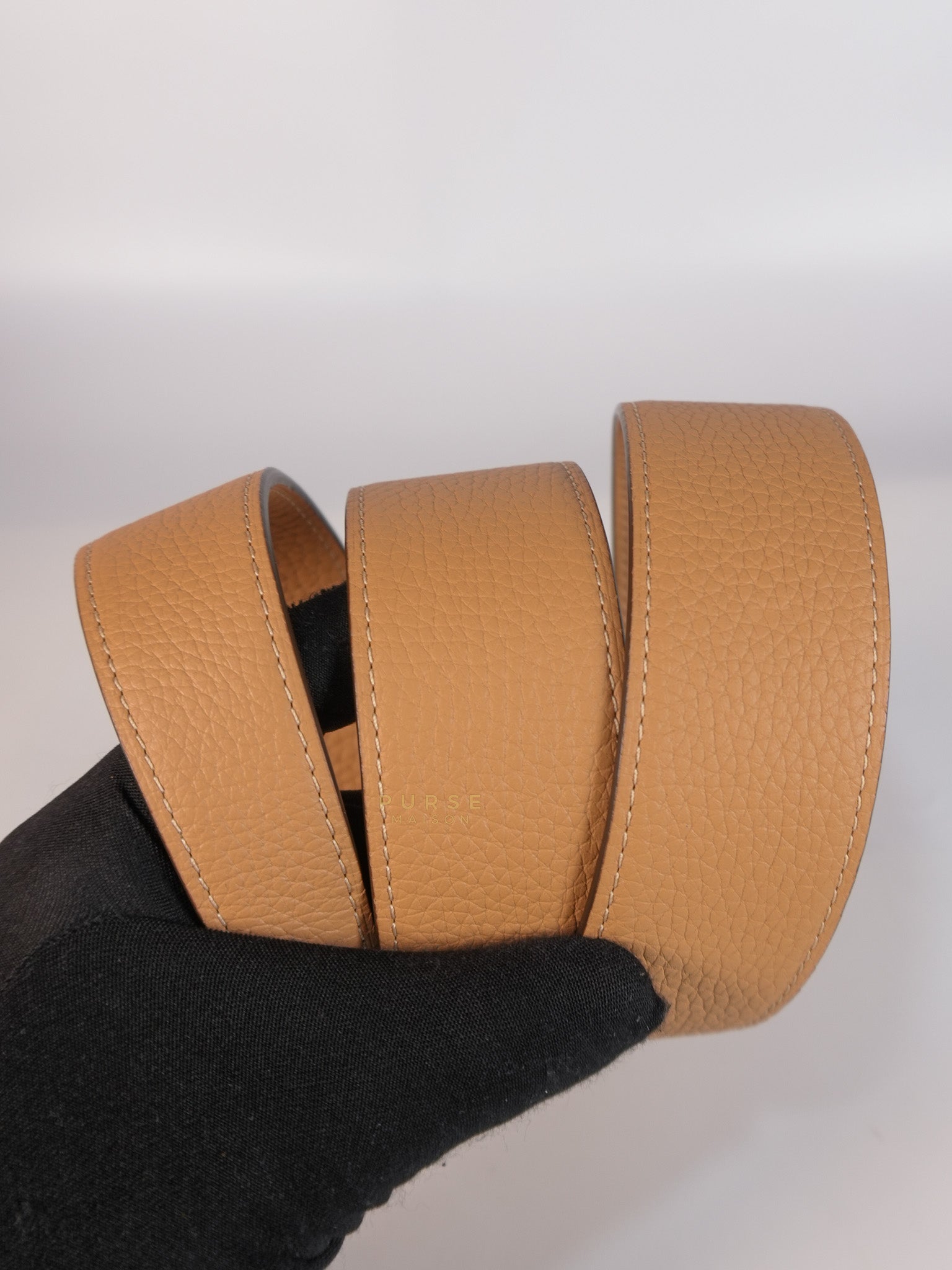 Cool Box Handbag Medium in Light Beige Leather | Purse Maison Luxury Bags Shop