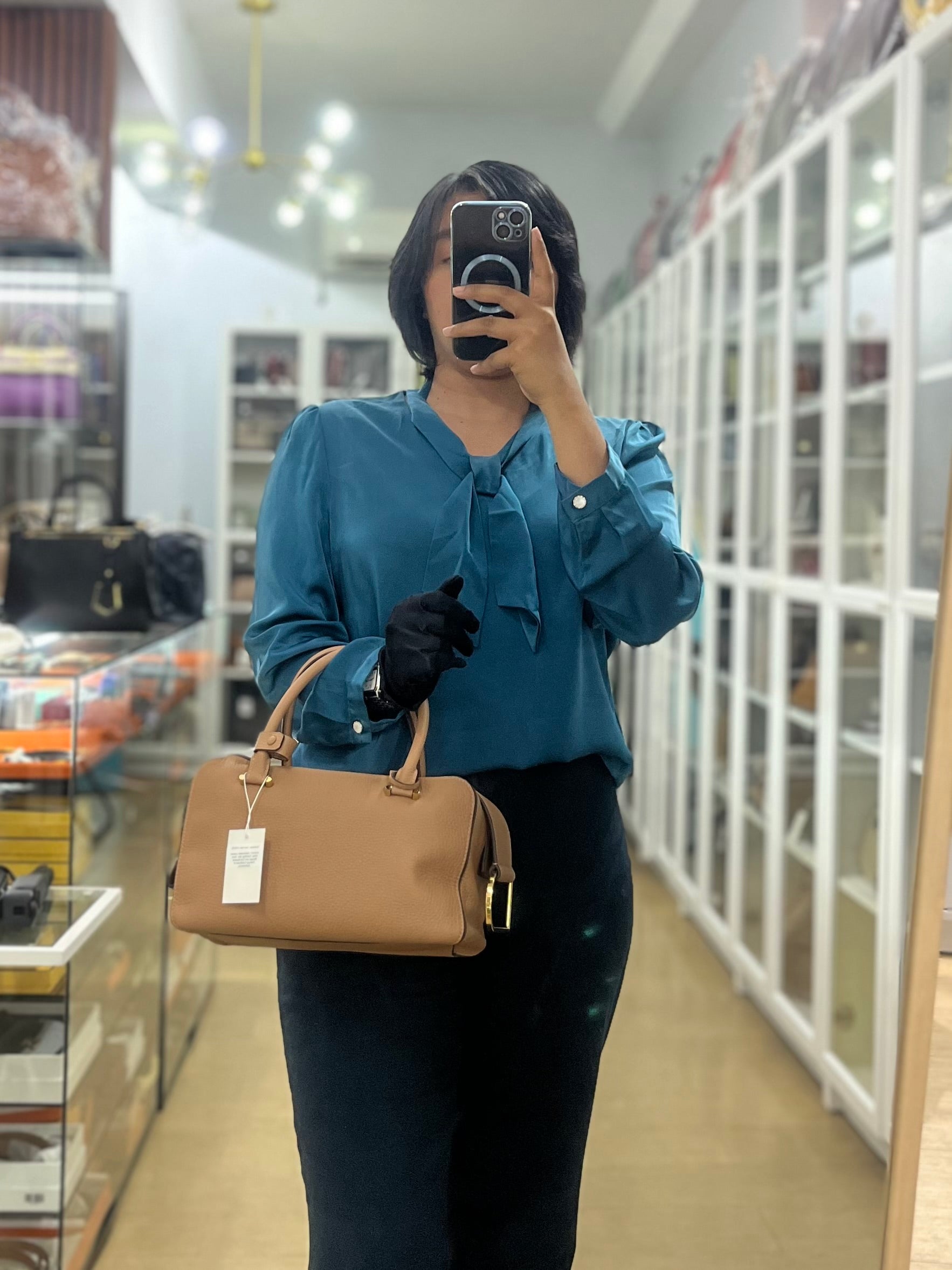 Cool Box Handbag Medium in Light Beige Leather | Purse Maison Luxury Bags Shop