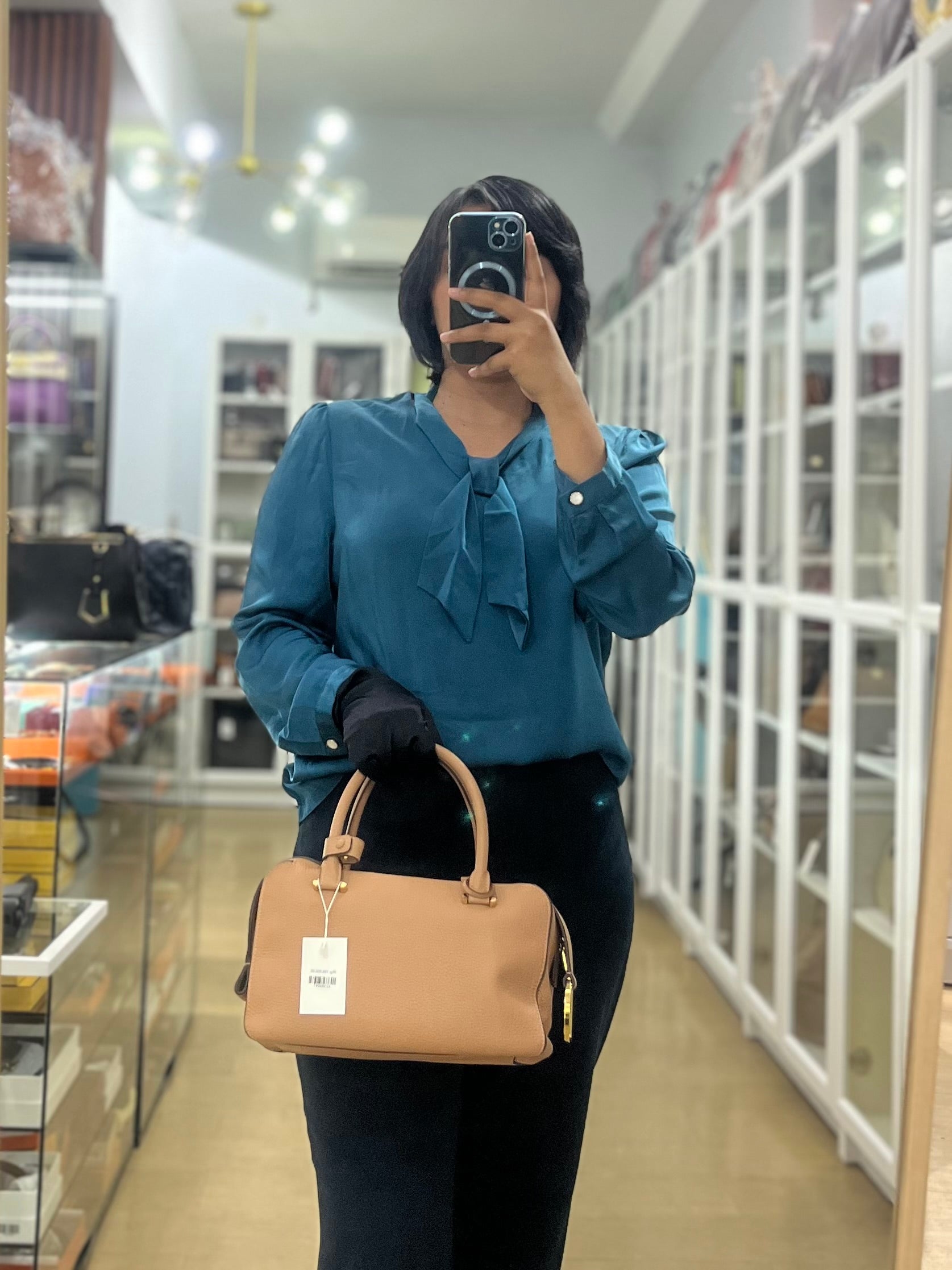 Cool Box Handbag Medium in Light Beige Leather | Purse Maison Luxury Bags Shop