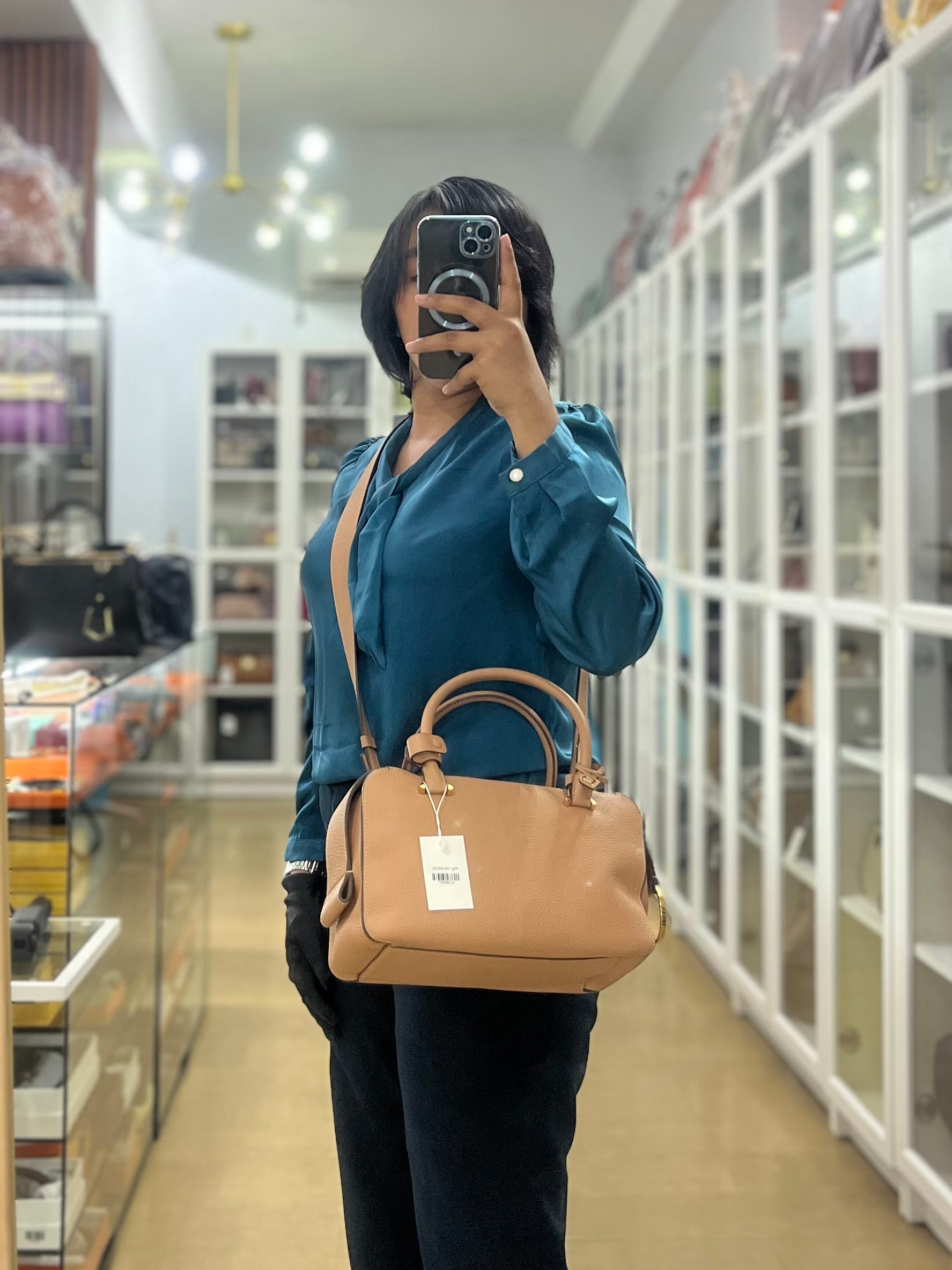 Cool Box Handbag Medium in Light Beige Leather | Purse Maison Luxury Bags Shop