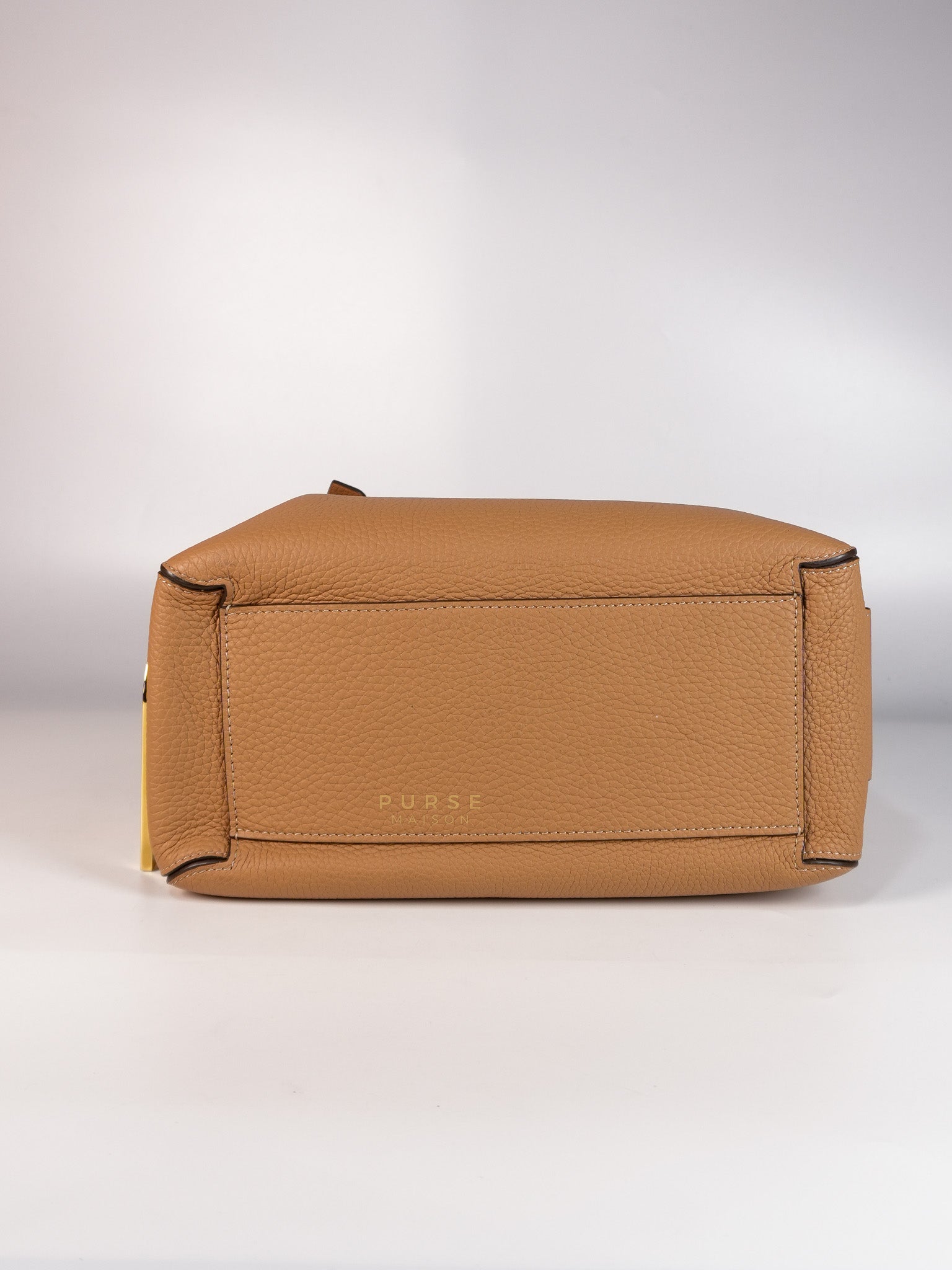 Cool Box Handbag Medium in Light Beige Leather | Purse Maison Luxury Bags Shop