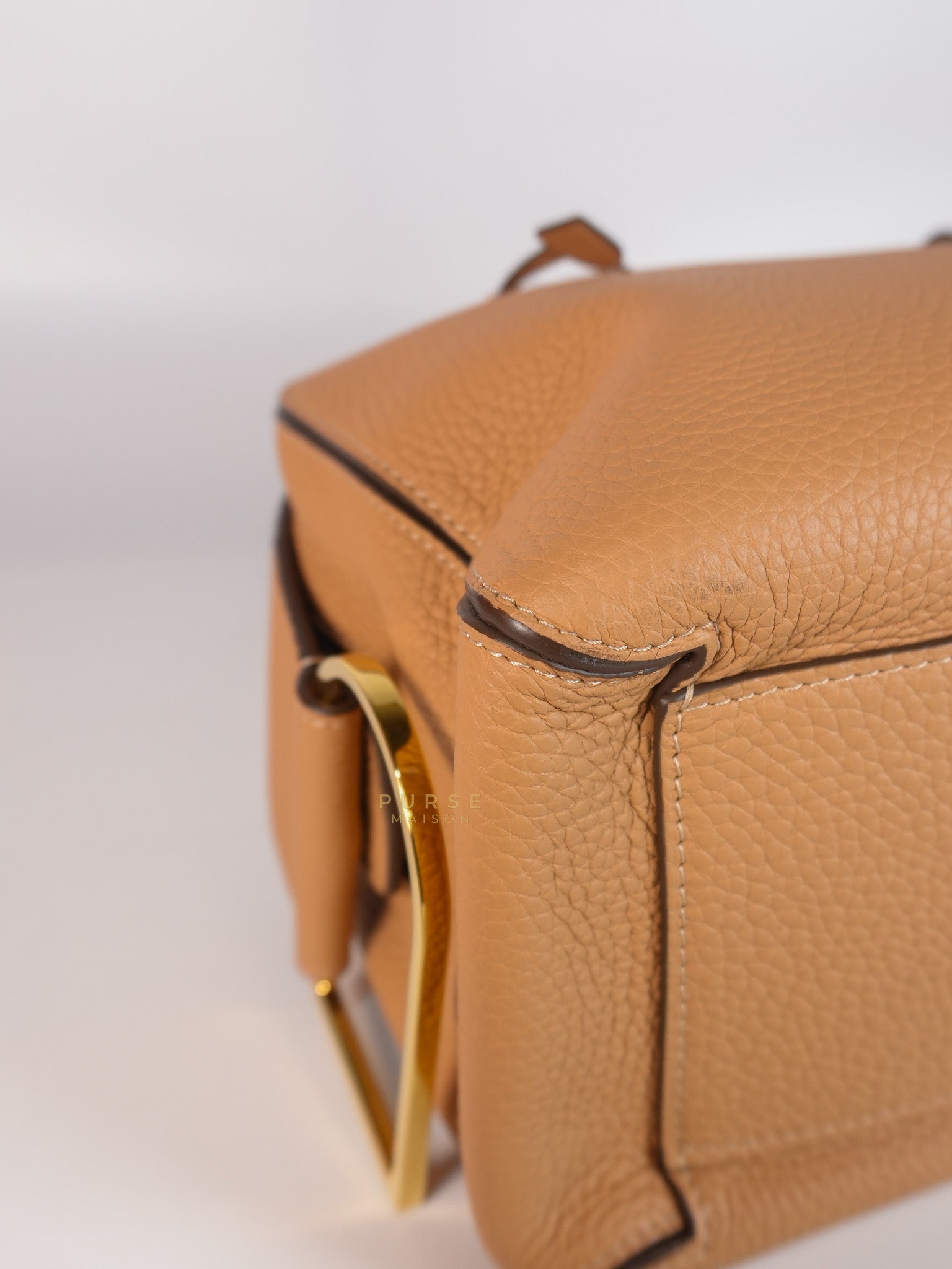 Cool Box Handbag Medium in Light Beige Leather | Purse Maison Luxury Bags Shop