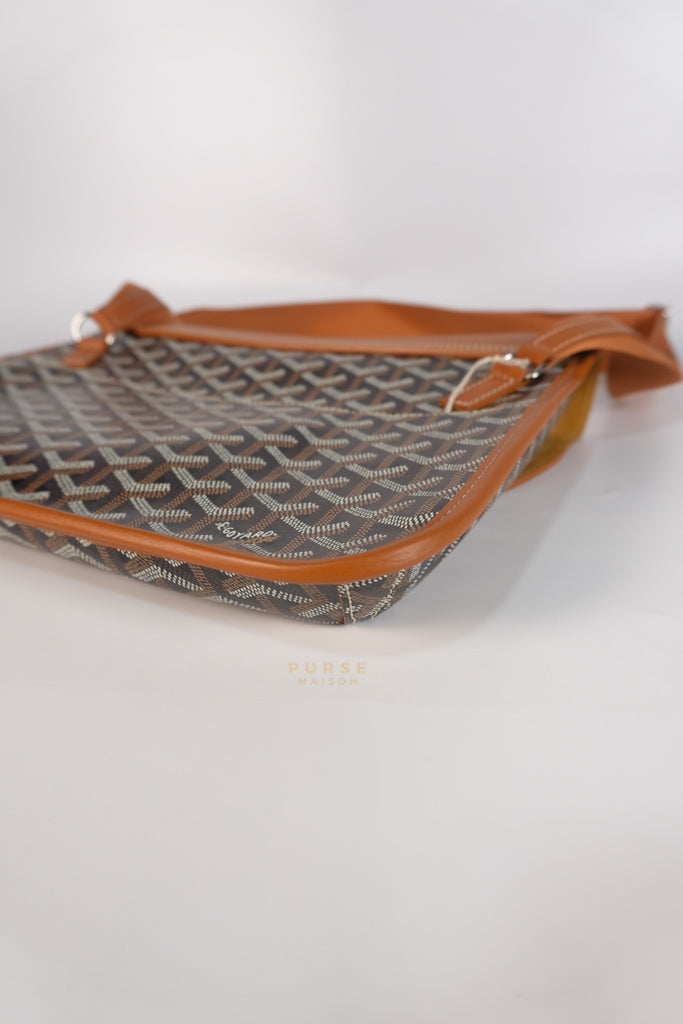 Coursier Messenger Bag in Tan | Purse Maison Luxury Bags Shop
