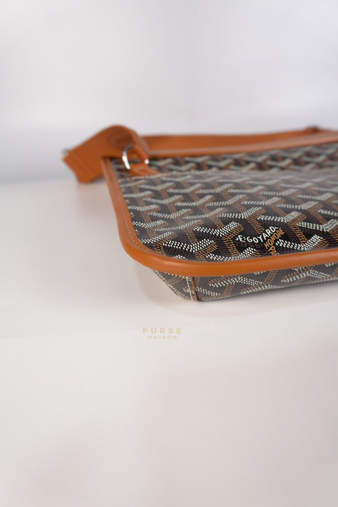Coursier Messenger Bag in Tan | Purse Maison Luxury Bags Shop