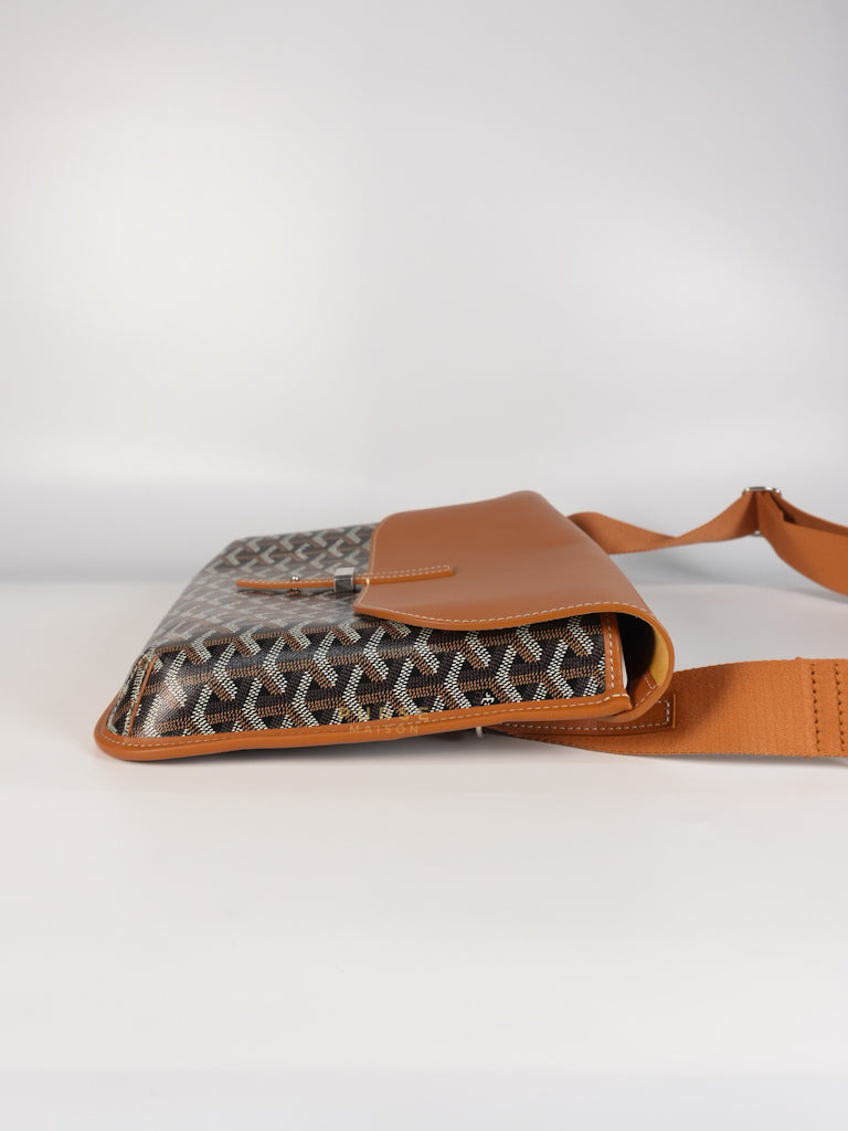 Coursier Messenger Bag in Tan | Purse Maison Luxury Bags Shop