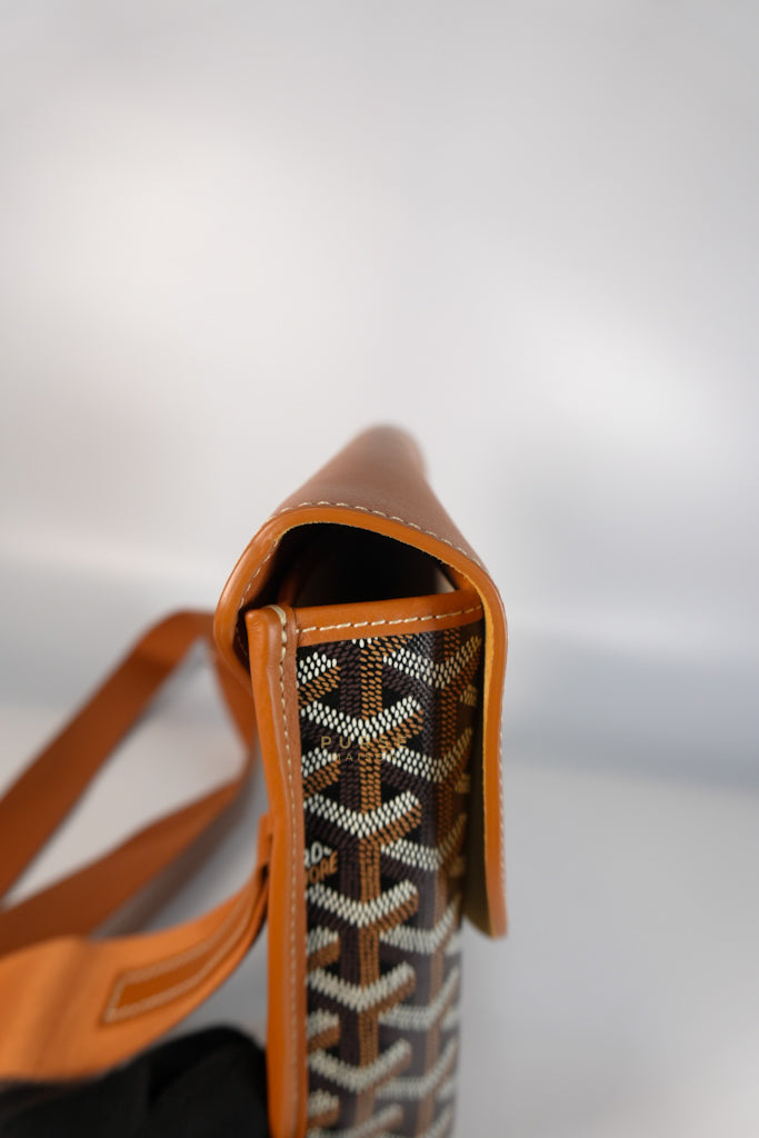 Coursier Messenger Bag in Tan | Purse Maison Luxury Bags Shop