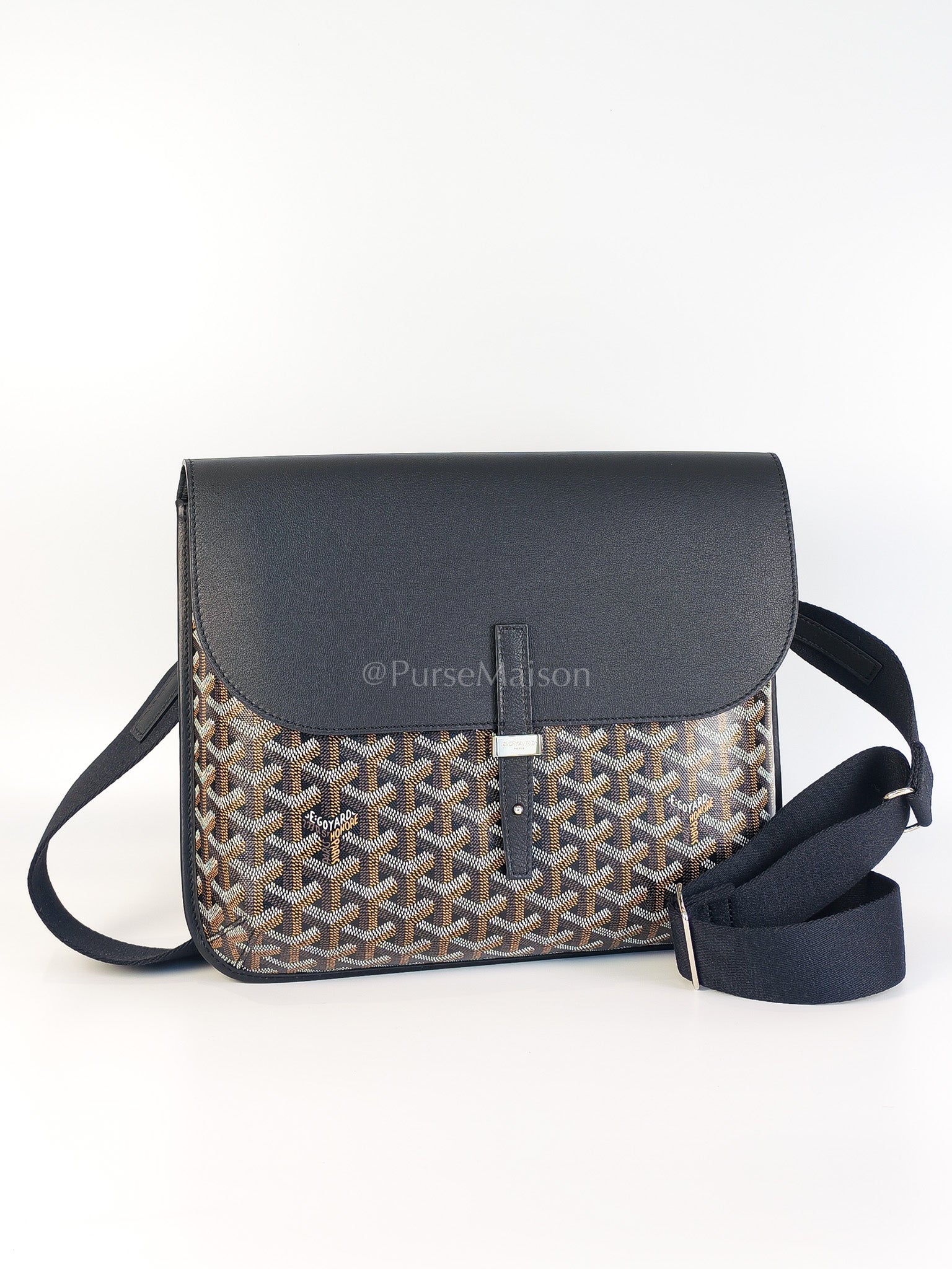 Coursier Messenger Bag PM in Noir/Black Goyardine Canvas | Purse Maison Luxury Bags Shop