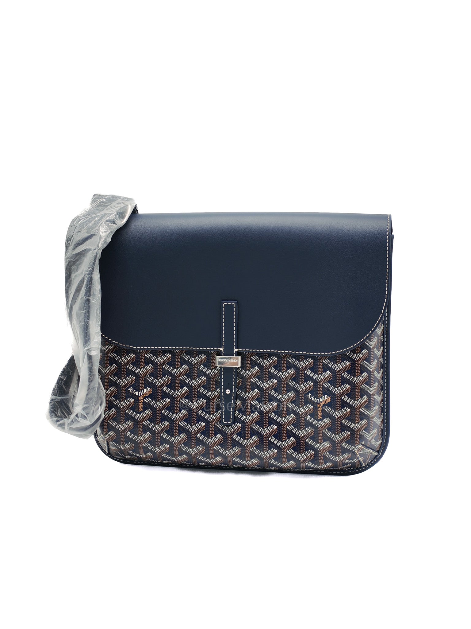 Coursier MM in Bleu Marine Goyardine Canvas Messenger Bag | Purse Maison Luxury Bags Shop