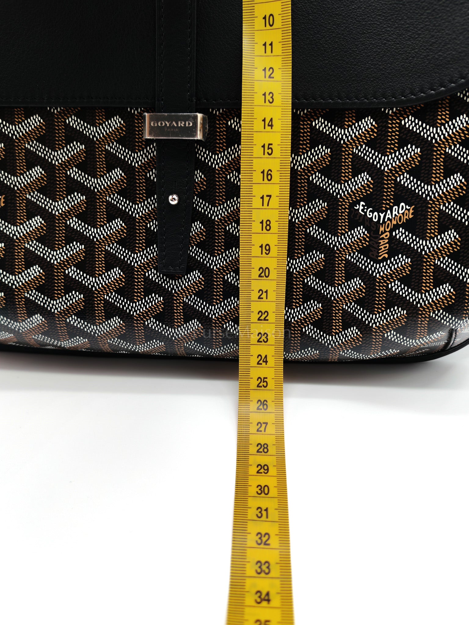 Coursier MM in Noir/Black Goyardine Canvas Messenger Bag | Purse Maison Luxury Bags Shop