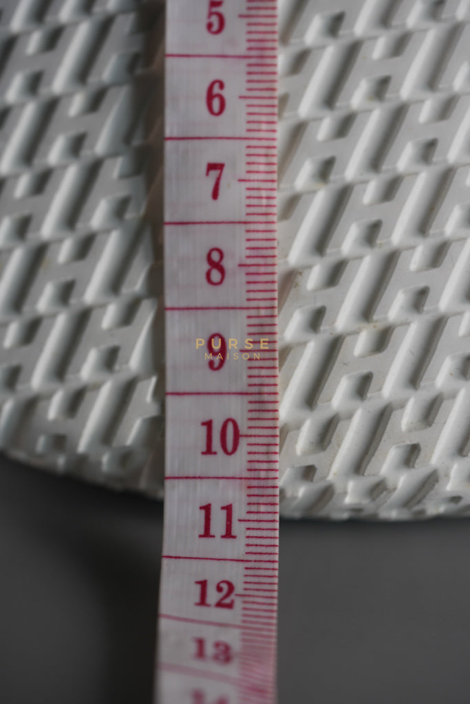 Crew Sneakers in Black & White Size 37.5 Eu (23cm) | Purse Maison Luxury Bags Shop