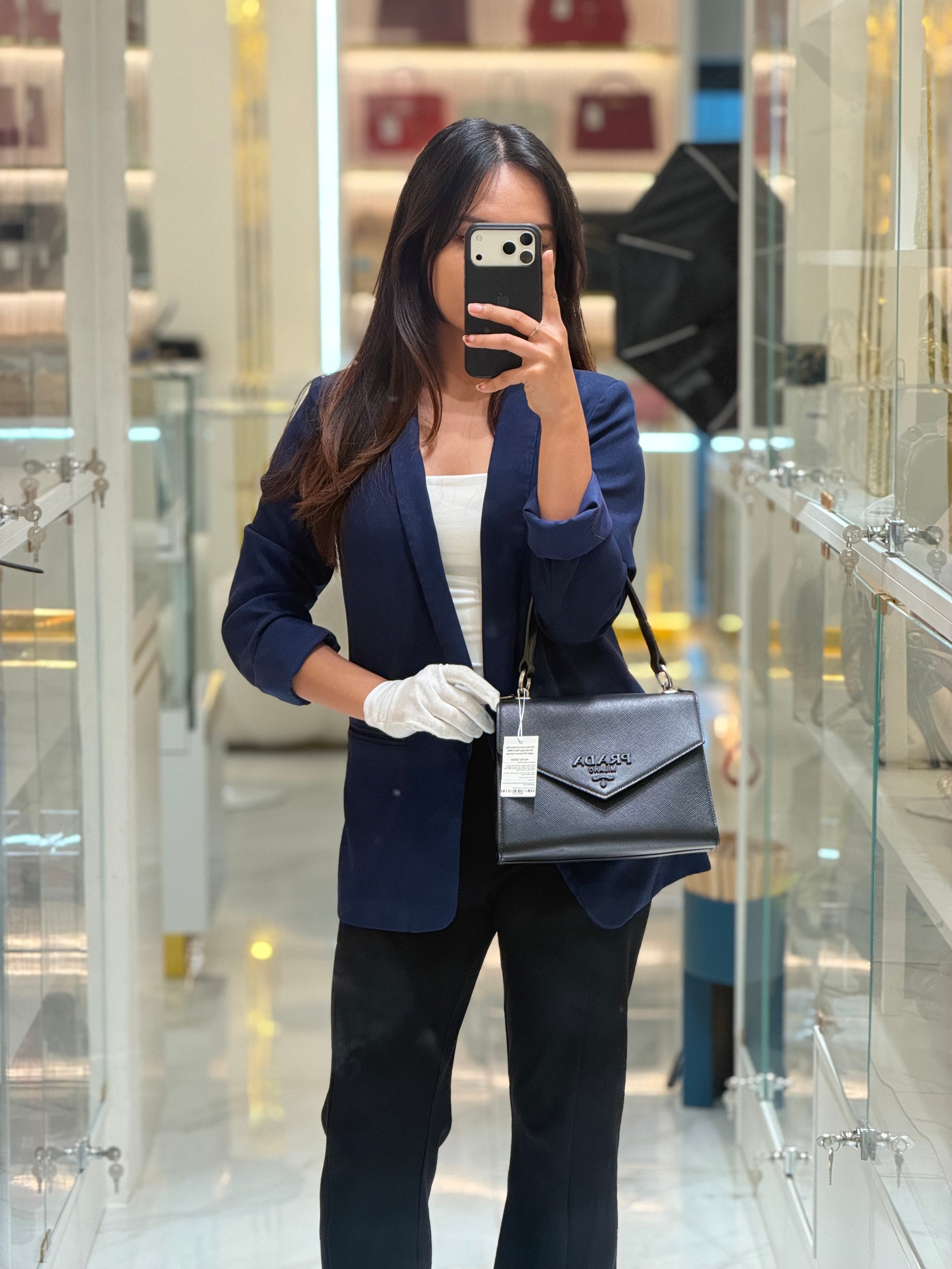 Cuir Monochrome Envelope Flap Shoulder Bag in Black Calfskin Leather & Ruthenium Hardware | Purse Maison Luxury Bags Shop