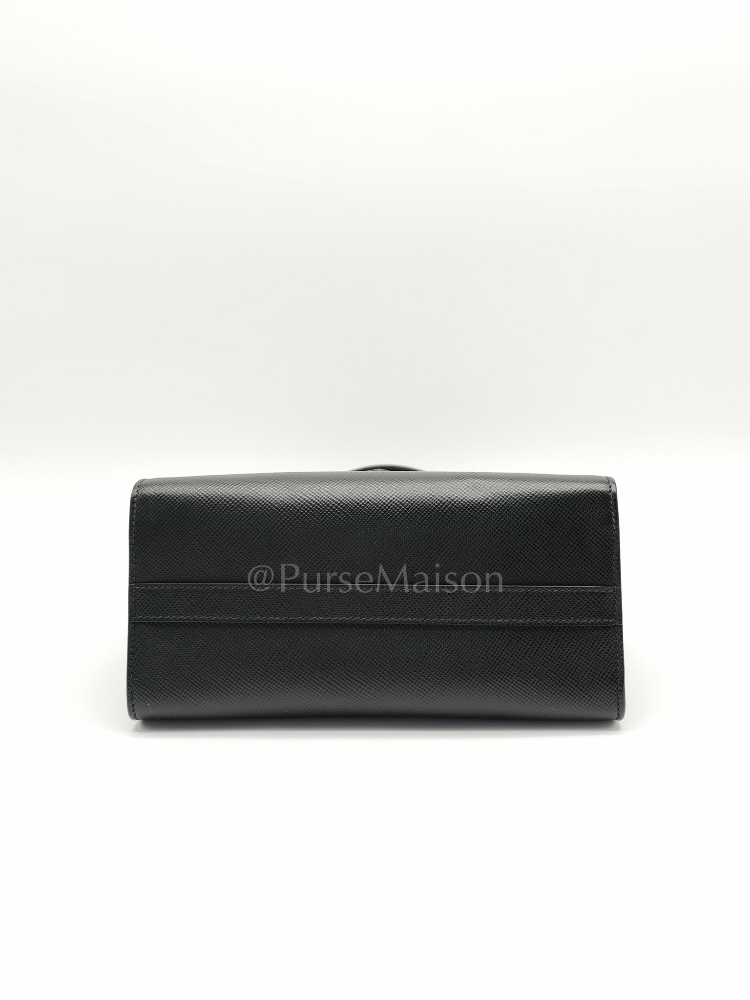 Cuir Monochrome Envelope Flap Shoulder Bag in Black Calfskin Leather & Ruthenium Hardware | Purse Maison Luxury Bags Shop