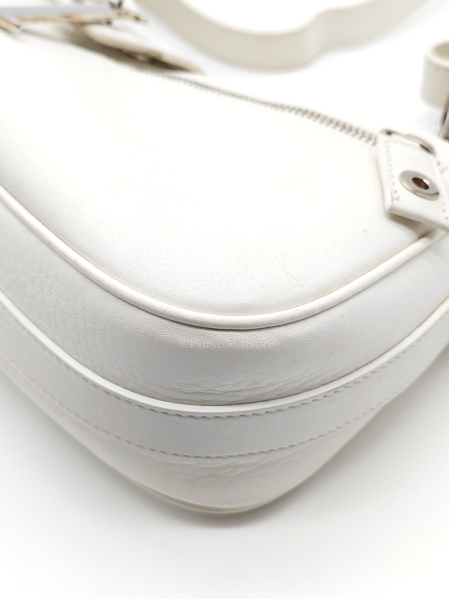 D Charm Pochette Shoulder Bag in White & Silver Hardware | Purse Maison Luxury Bags Shop