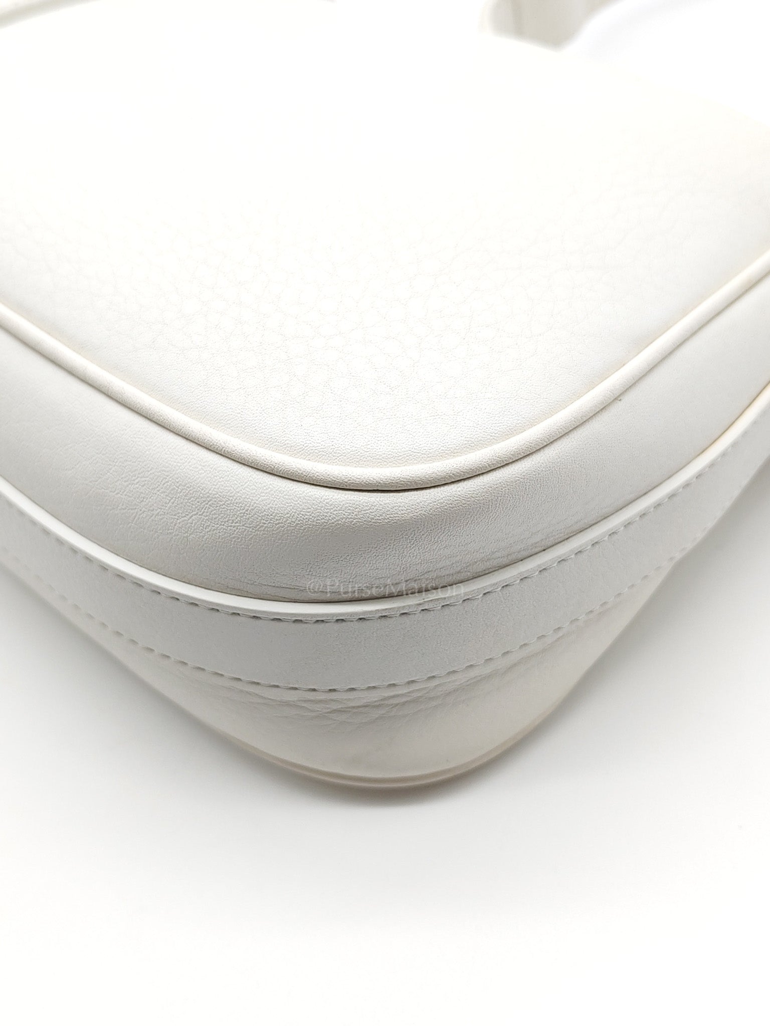 D Charm Pochette Shoulder Bag in White & Silver Hardware | Purse Maison Luxury Bags Shop