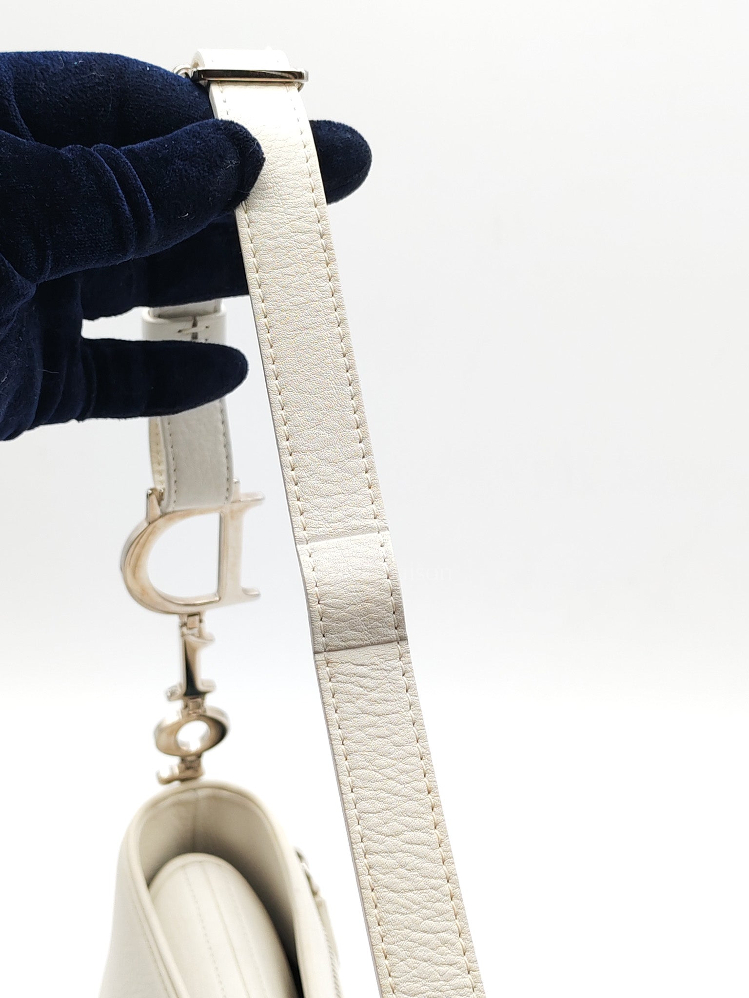 D Charm Pochette Shoulder Bag in White & Silver Hardware | Purse Maison Luxury Bags Shop