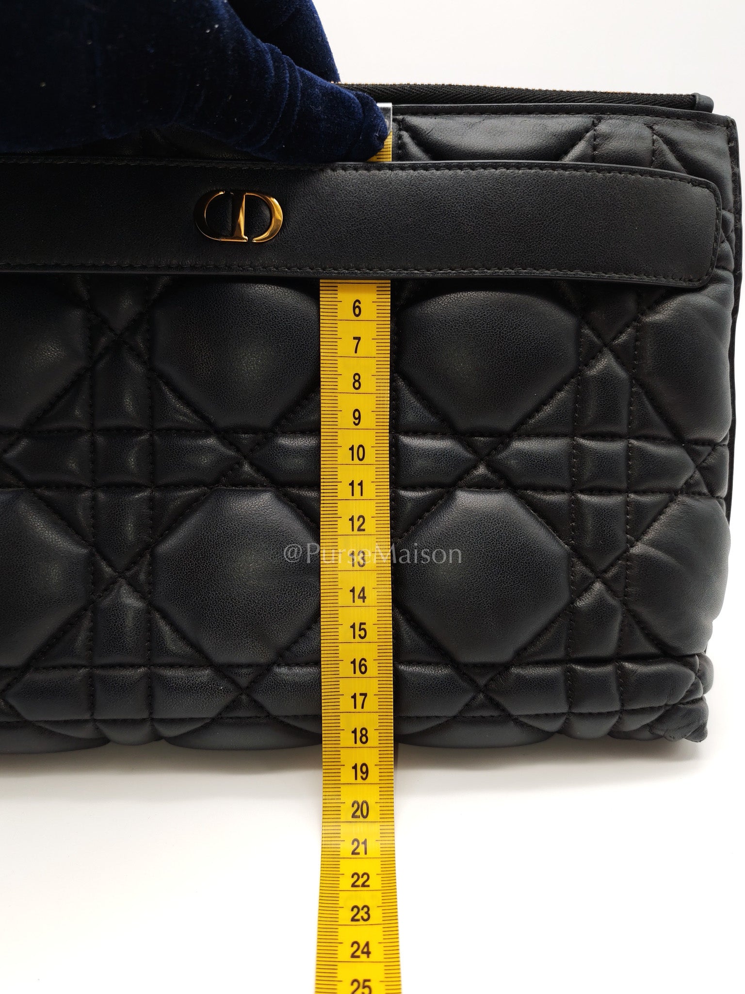 D-Every Large Black Cannage Quilt Lambskin Caro Pouch | Purse Maison Luxury Bags Shop