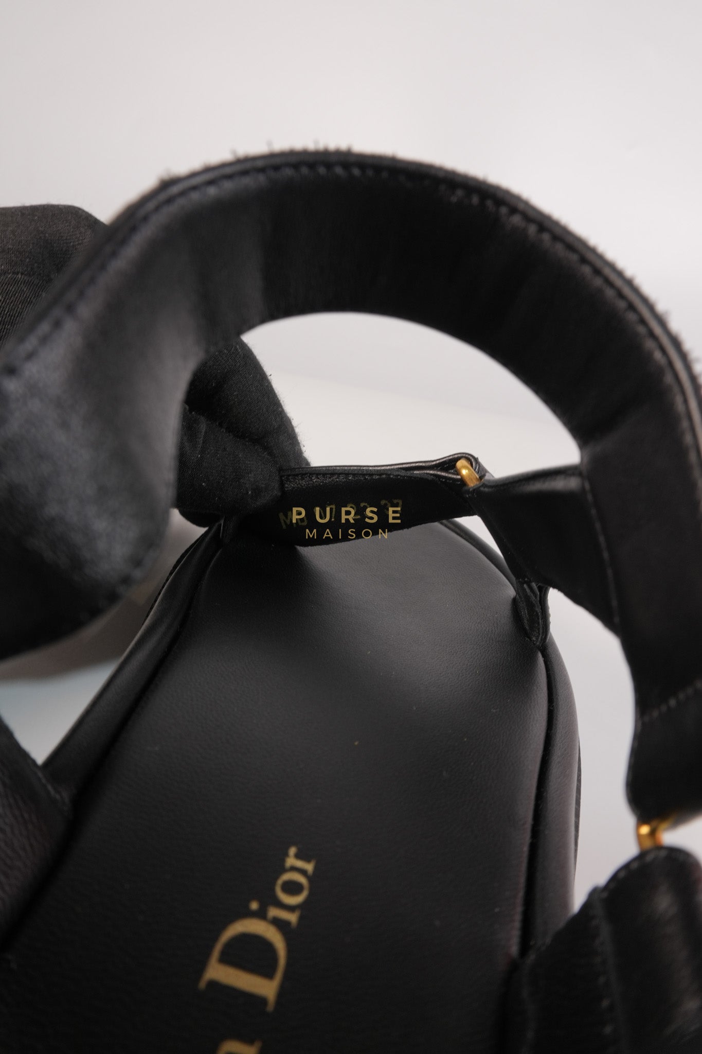 D Wave Sandals in Black Size 37 EU (23.5cm) | Purse Maison Luxury Bags Shop