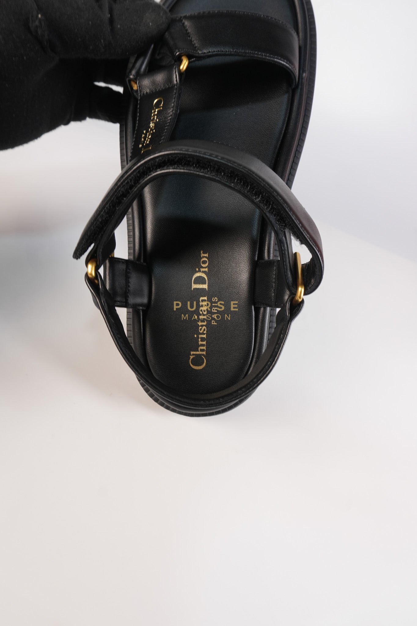 D Wave Sandals in Black Size 37 EU (23.5cm) | Purse Maison Luxury Bags Shop