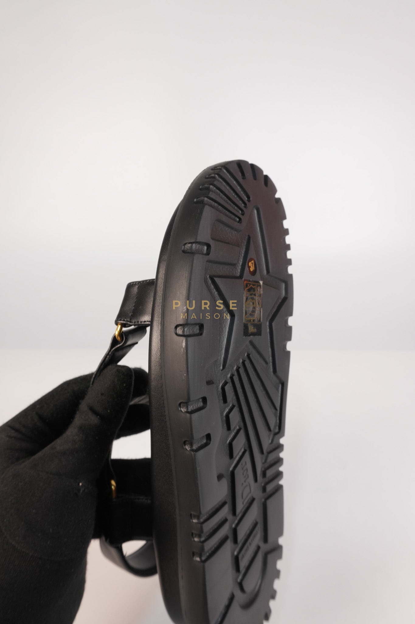 D Wave Sandals in Black Size 37 EU (23.5cm) | Purse Maison Luxury Bags Shop