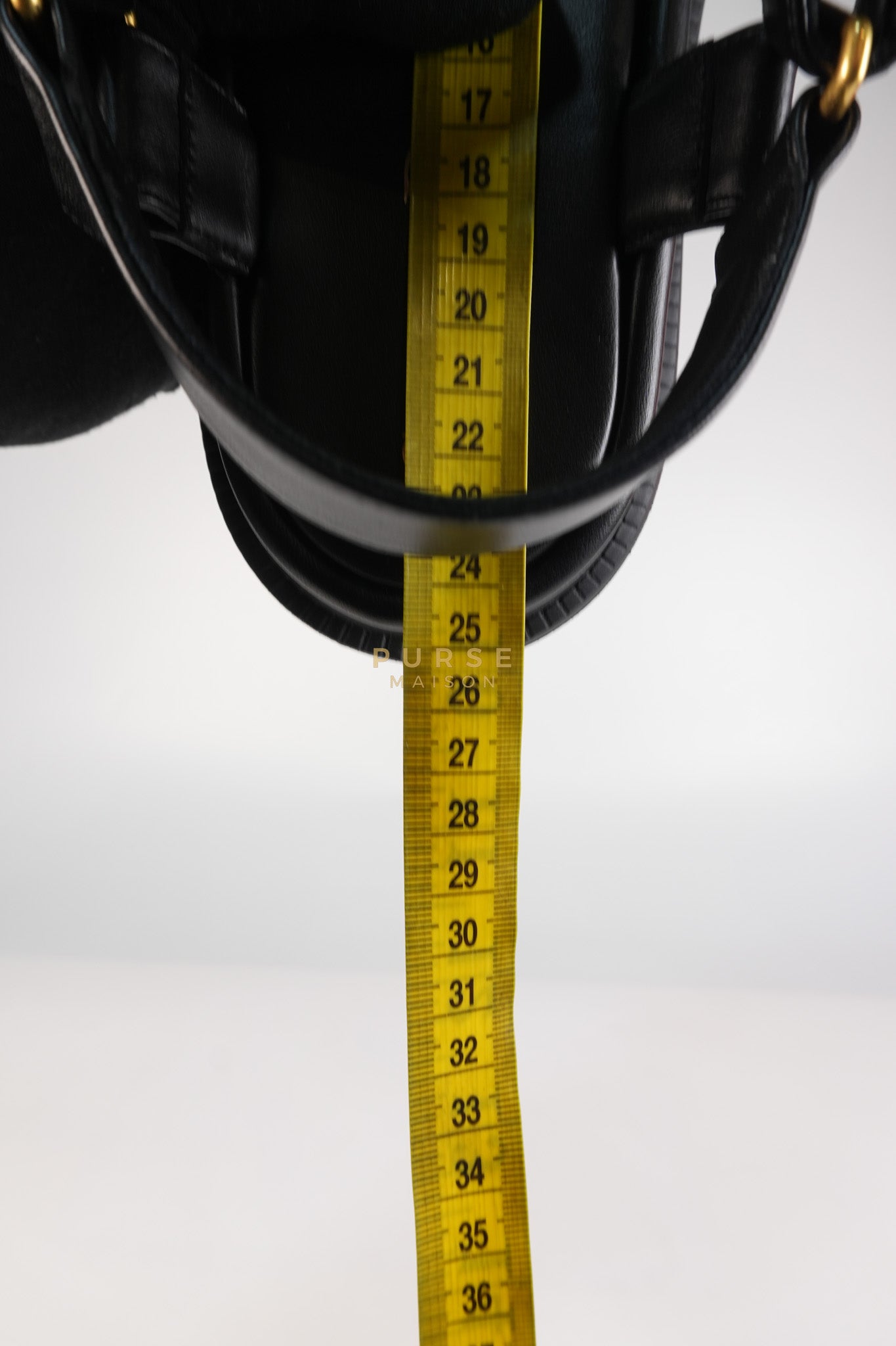 D Wave Sandals in Black Size 37 EU (23.5cm) | Purse Maison Luxury Bags Shop