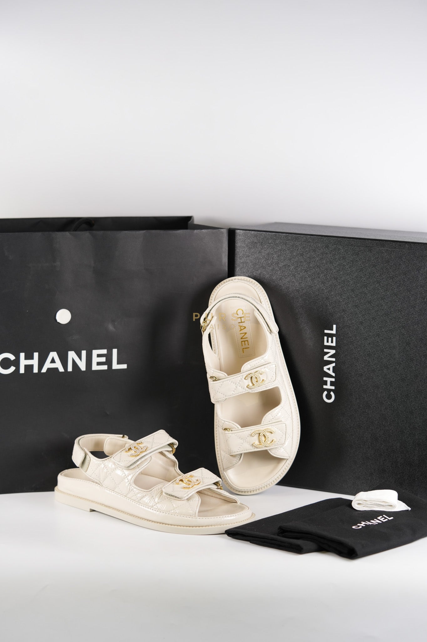 Dad Sandals/ Mandals Light Grey in Shiny Calfskin Leather Size 37.5 (26 cm) | Purse Maison Luxury Bags Shop