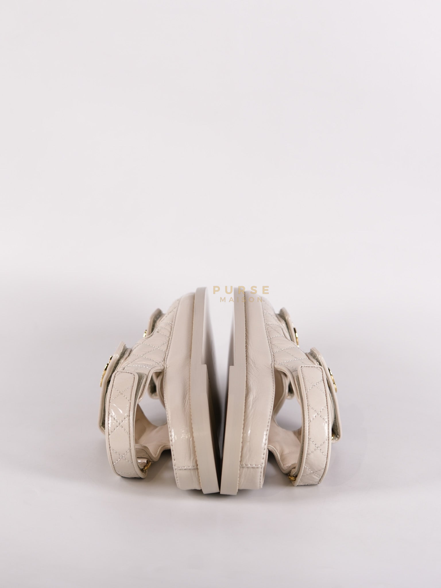 Dad Sandals/ Mandals Light Grey in Shiny Calfskin Leather Size 37.5 (26 cm) | Purse Maison Luxury Bags Shop