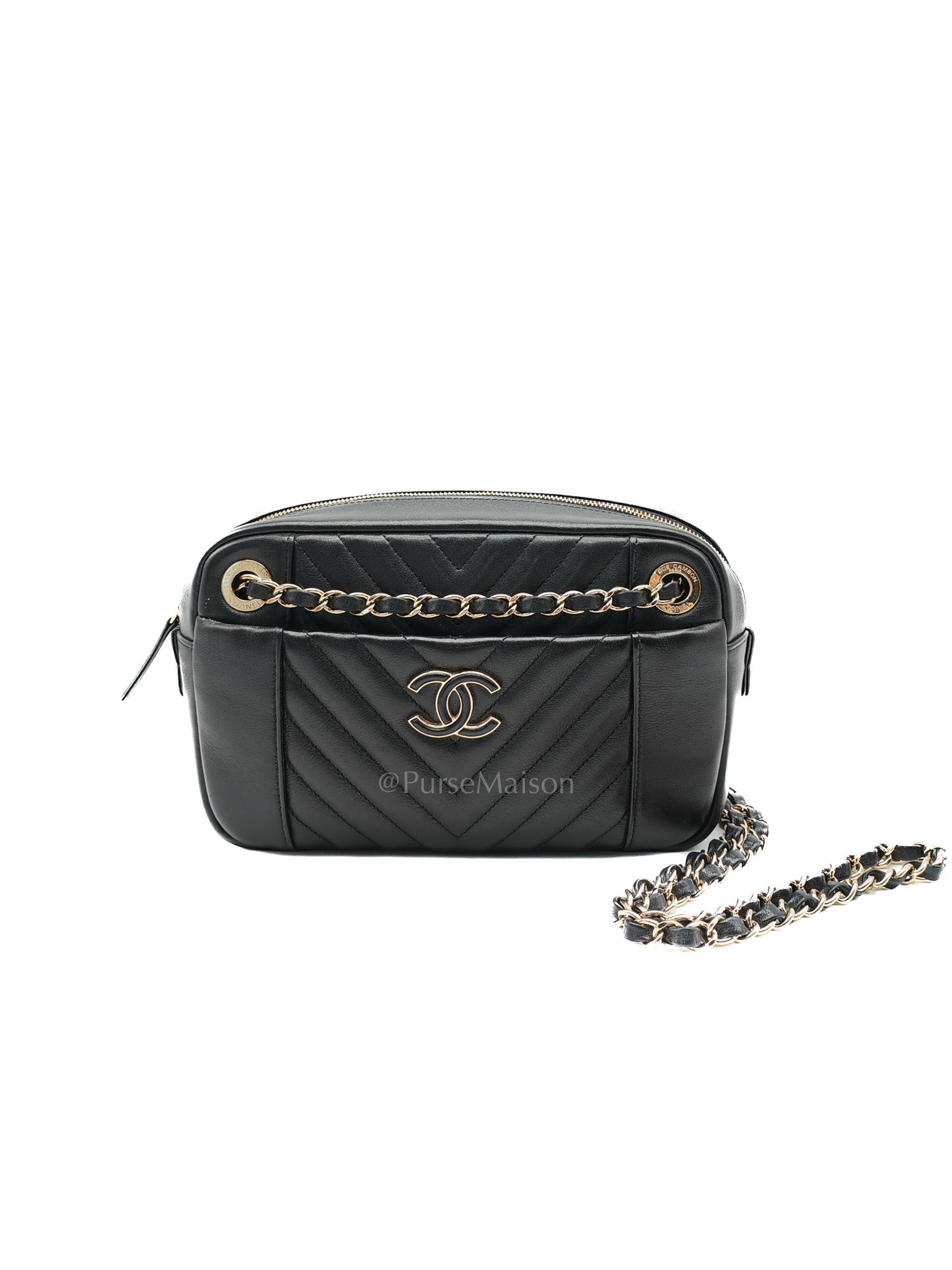 Chanel Chevron Daily Camera Case Bag in Black Calfskin Leather and Light Gold Hardware Series 27