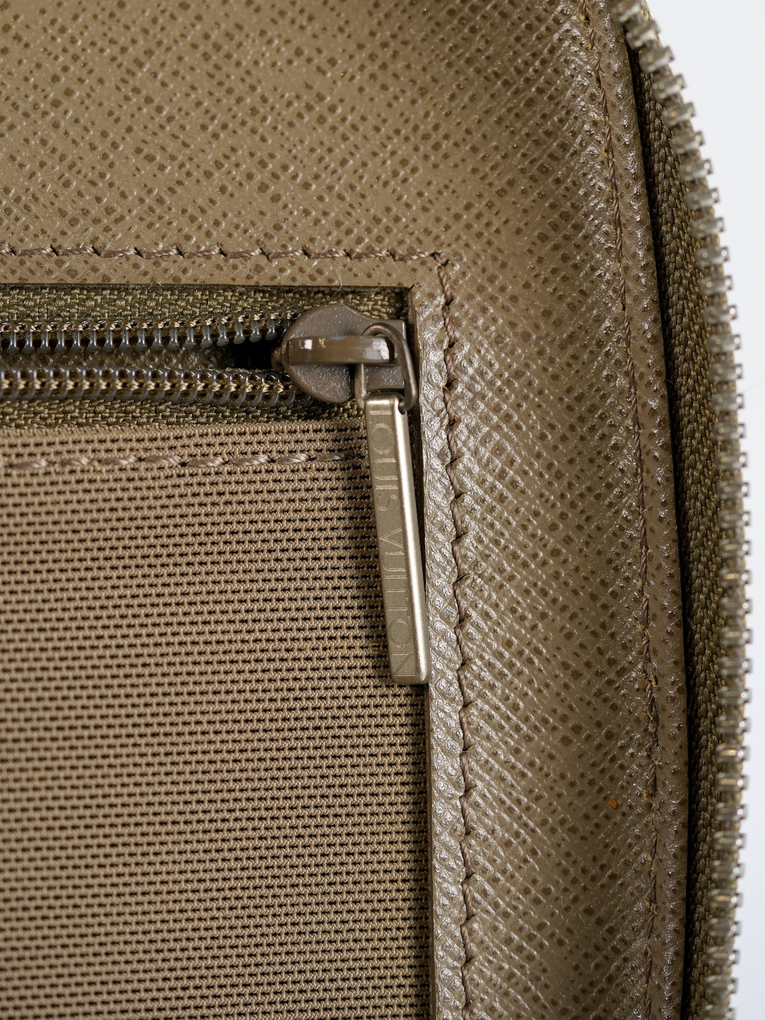 Damier Geant Mage Terre Sling Bag (Date code: MI1024) | Purse Maison Luxury Bags Shop