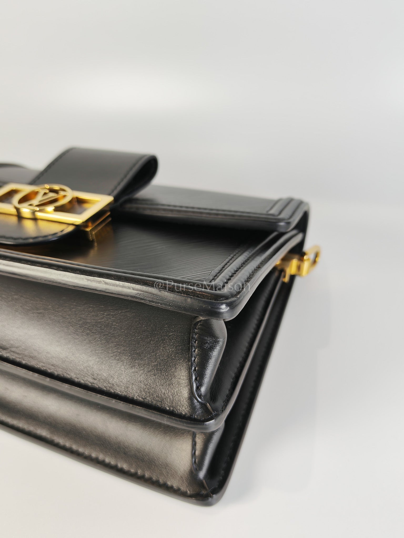 Dauphine MM in Black Epi Leather Shoulder Bag (Microchip) | Purse Maison Luxury Bags Shop