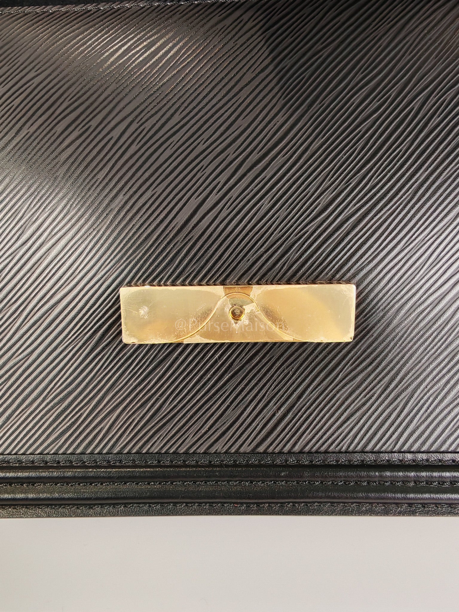 Dauphine MM in Black Epi Leather Shoulder Bag (Microchip) | Purse Maison Luxury Bags Shop